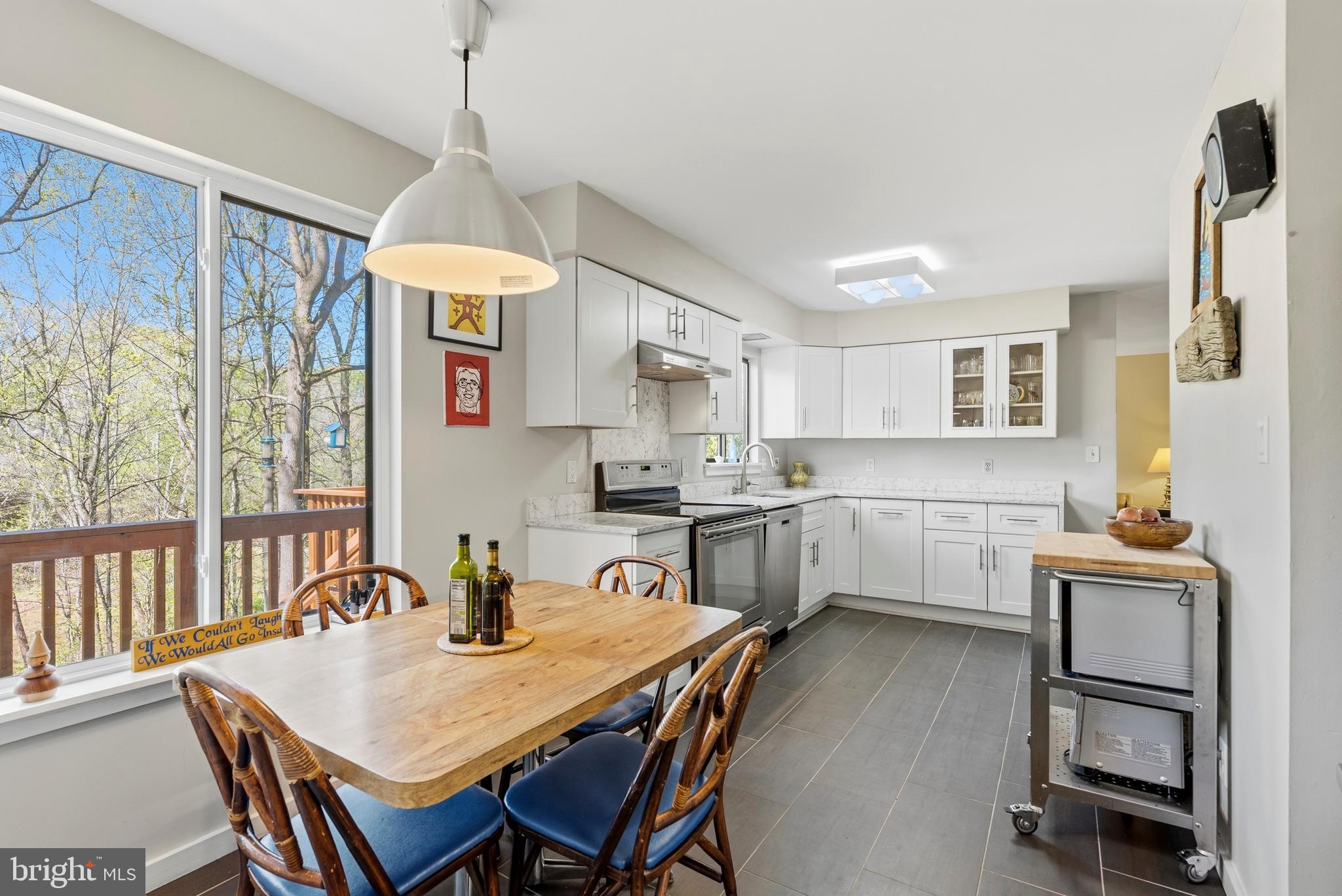 BEN OAKS ON SEVERN - Residential