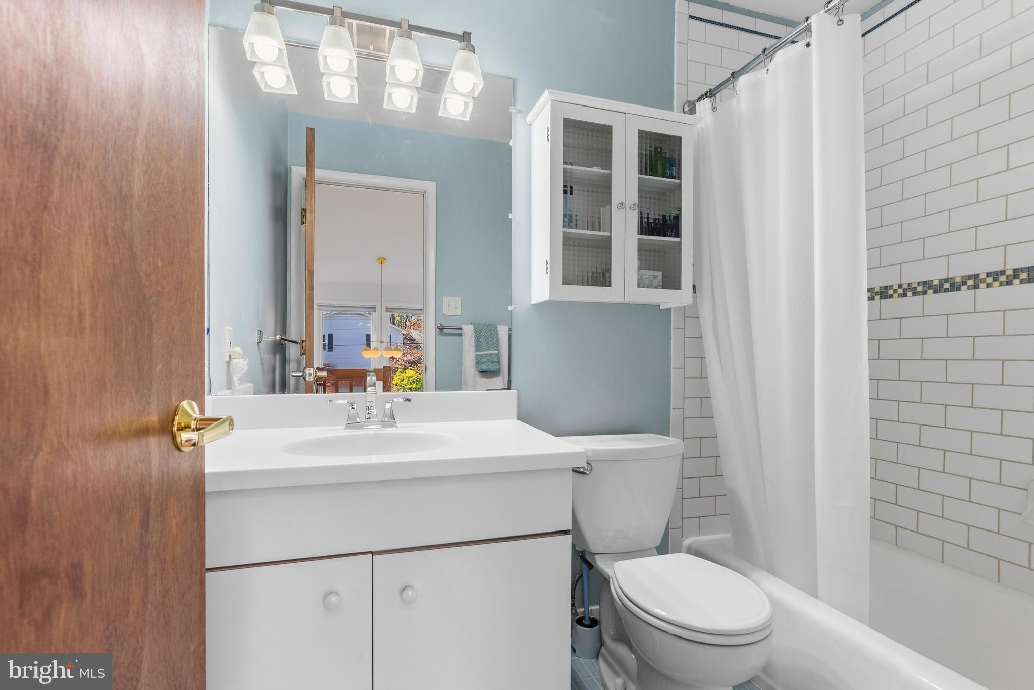 BEN OAKS ON SEVERN - Residential