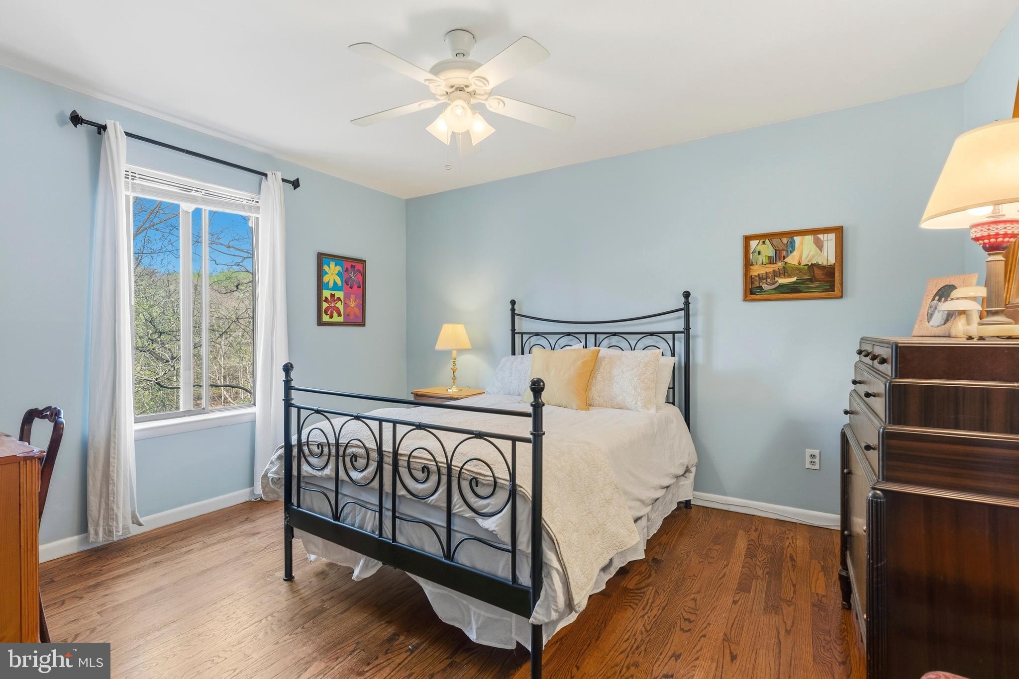 BEN OAKS ON SEVERN - Residential