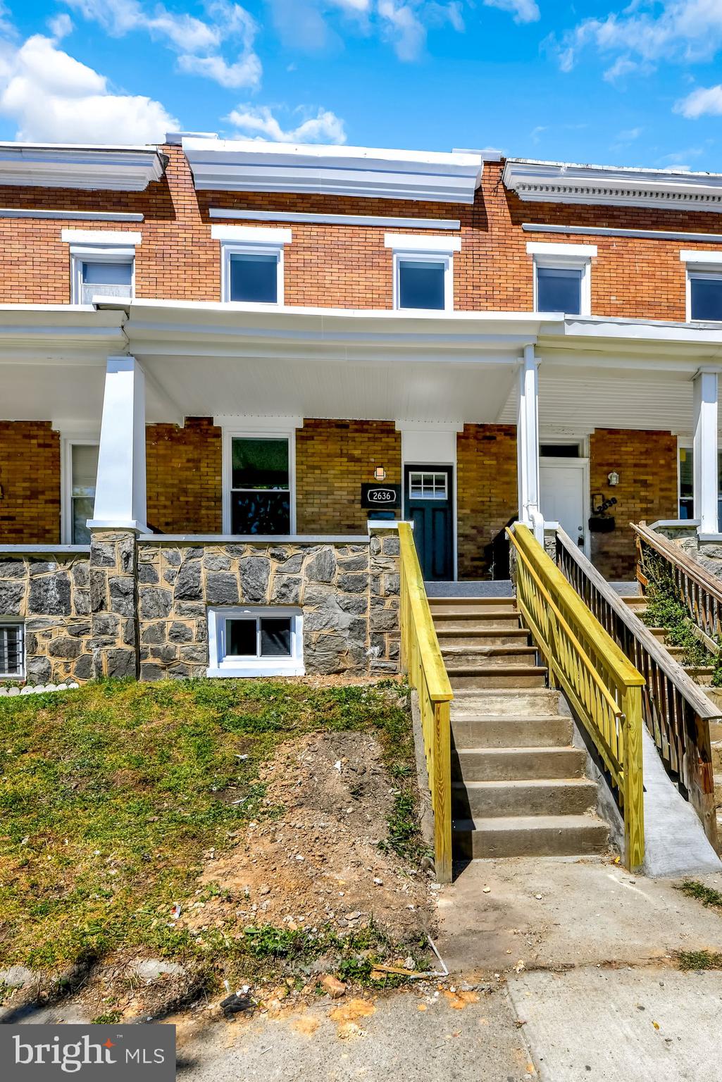 COLD SPRING NEWTOWN - Residential