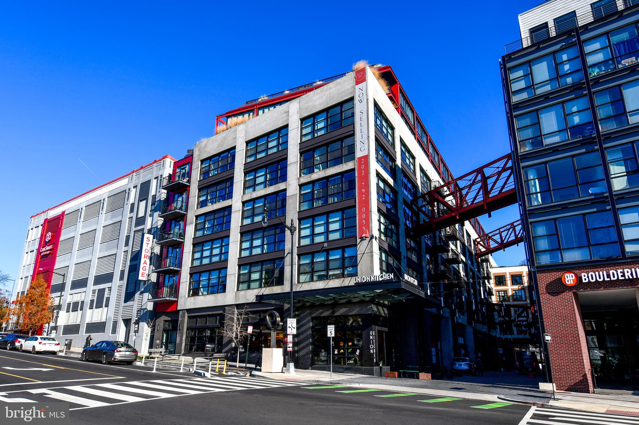 1625 ECKINGTON PLACE NE 610