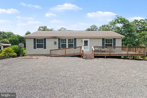 Mobile Home For Sale - 327 Mohr Road<br/> MILLERSBURG, PA 17061