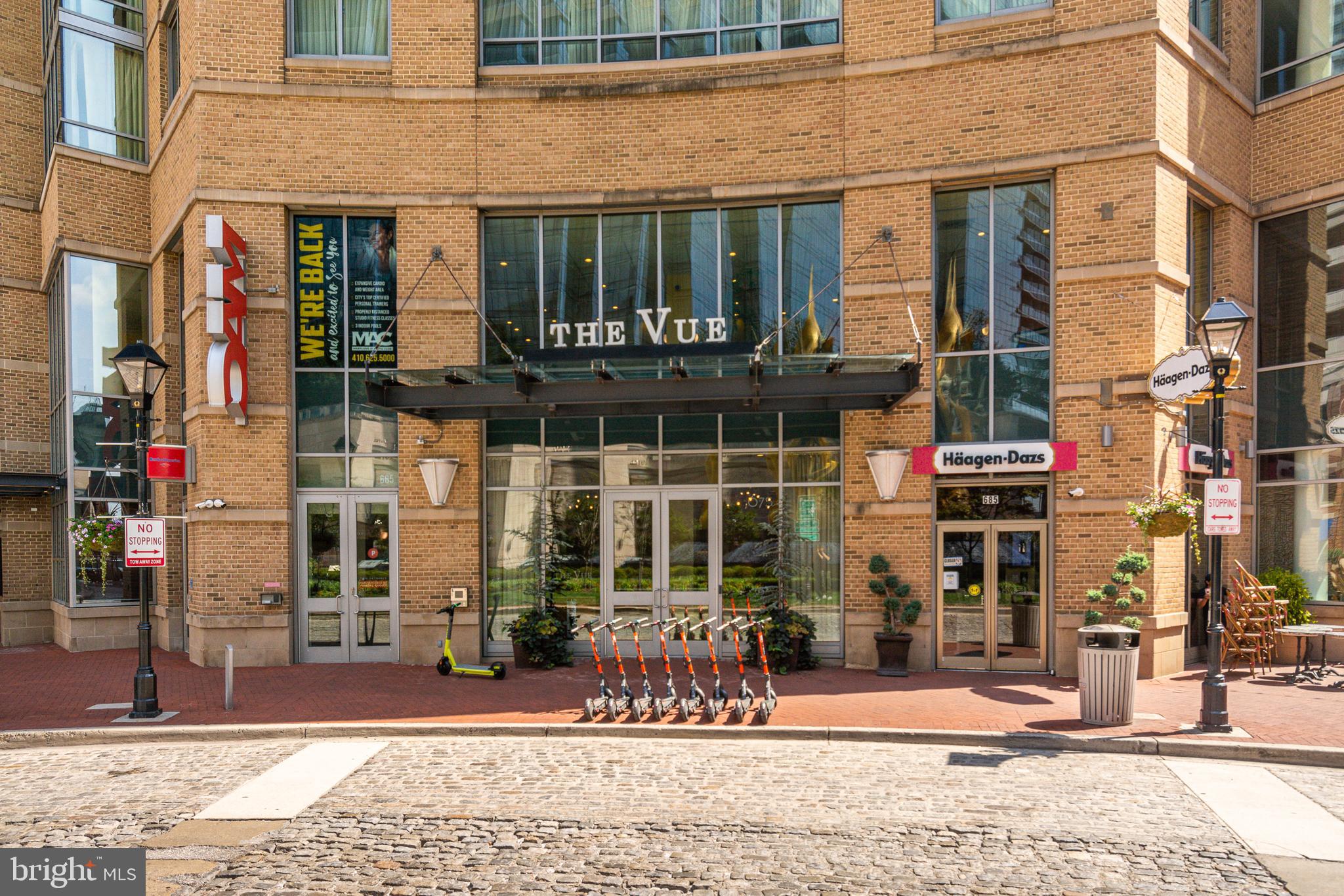 HARBOR EAST - Residential Lease