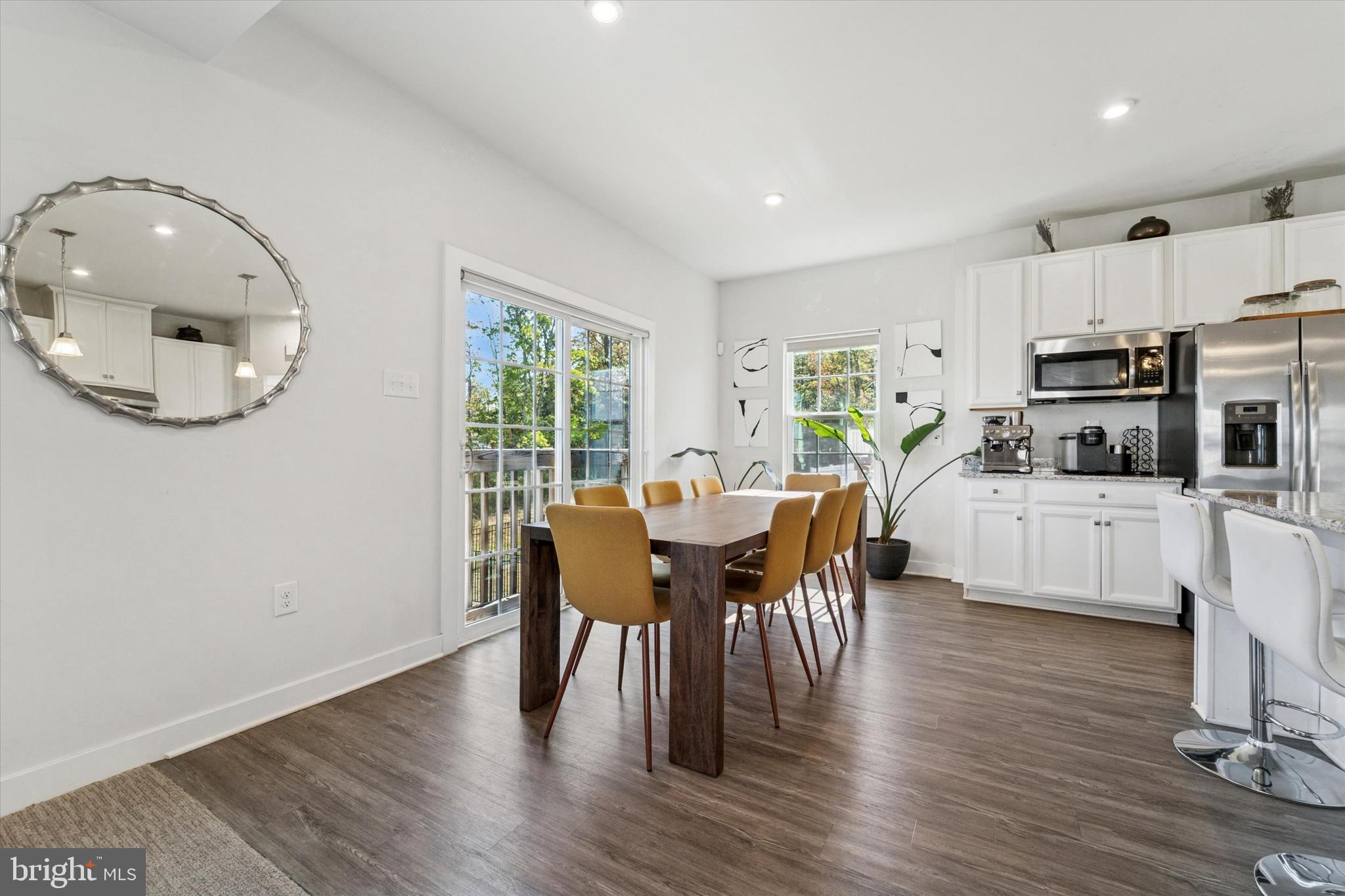 HANOVER POINTE - Residential