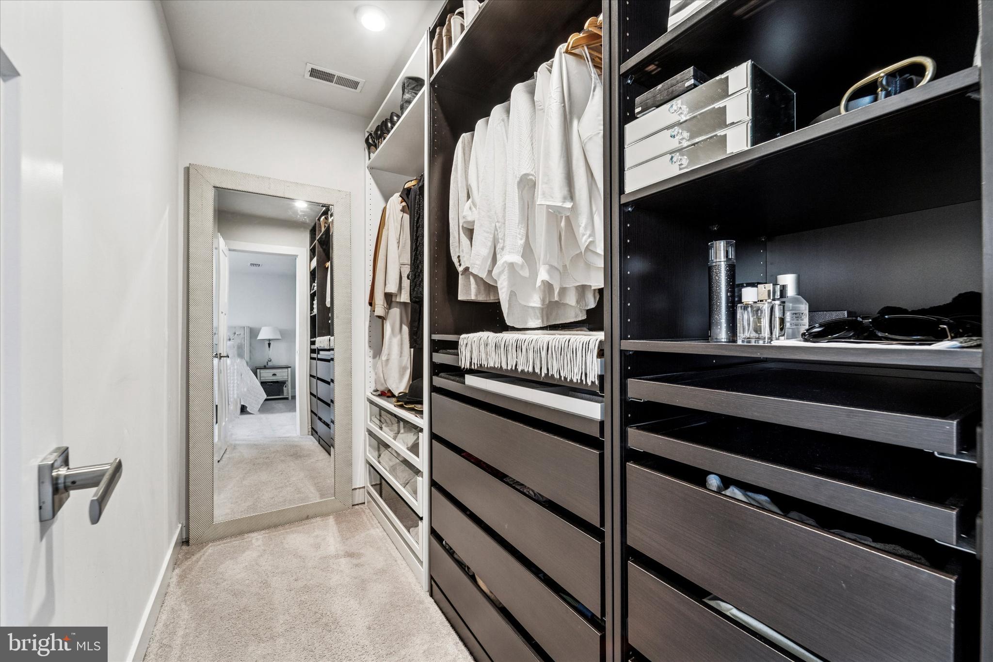 HANOVER POINTE - Residential