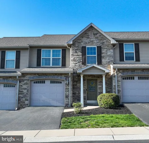4288 Emily Drive, Harrisburg, PA MLS: PADA2044754