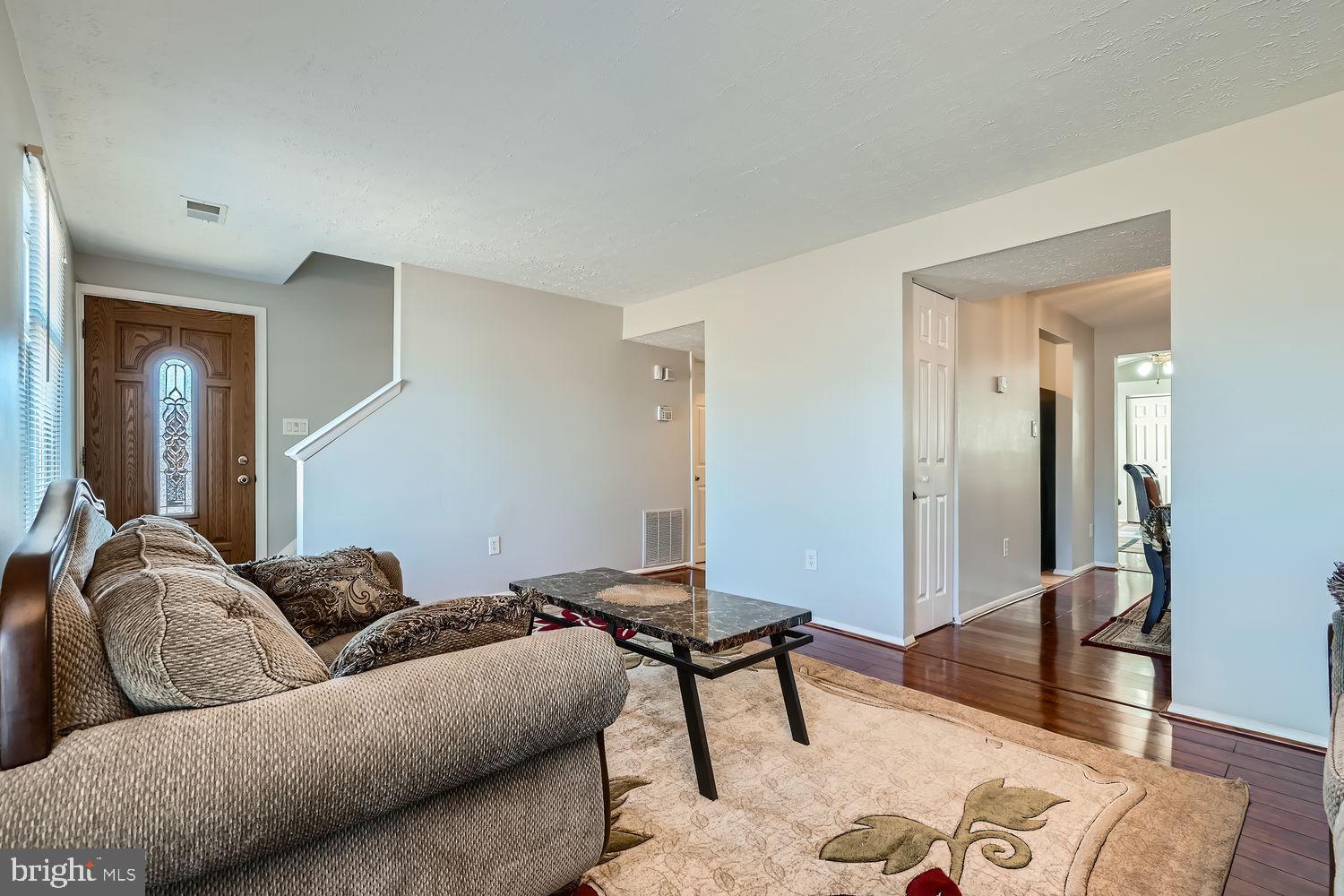 THE HIGHLANDS - Residential