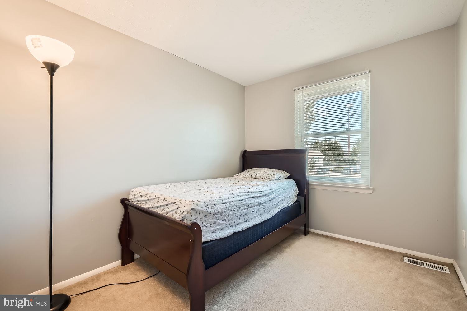 THE HIGHLANDS - Residential