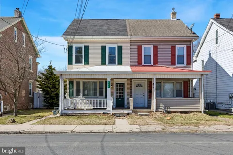 333 S Hanover Street Unit 2, Pottstown, PA MLS: PACT2119862
