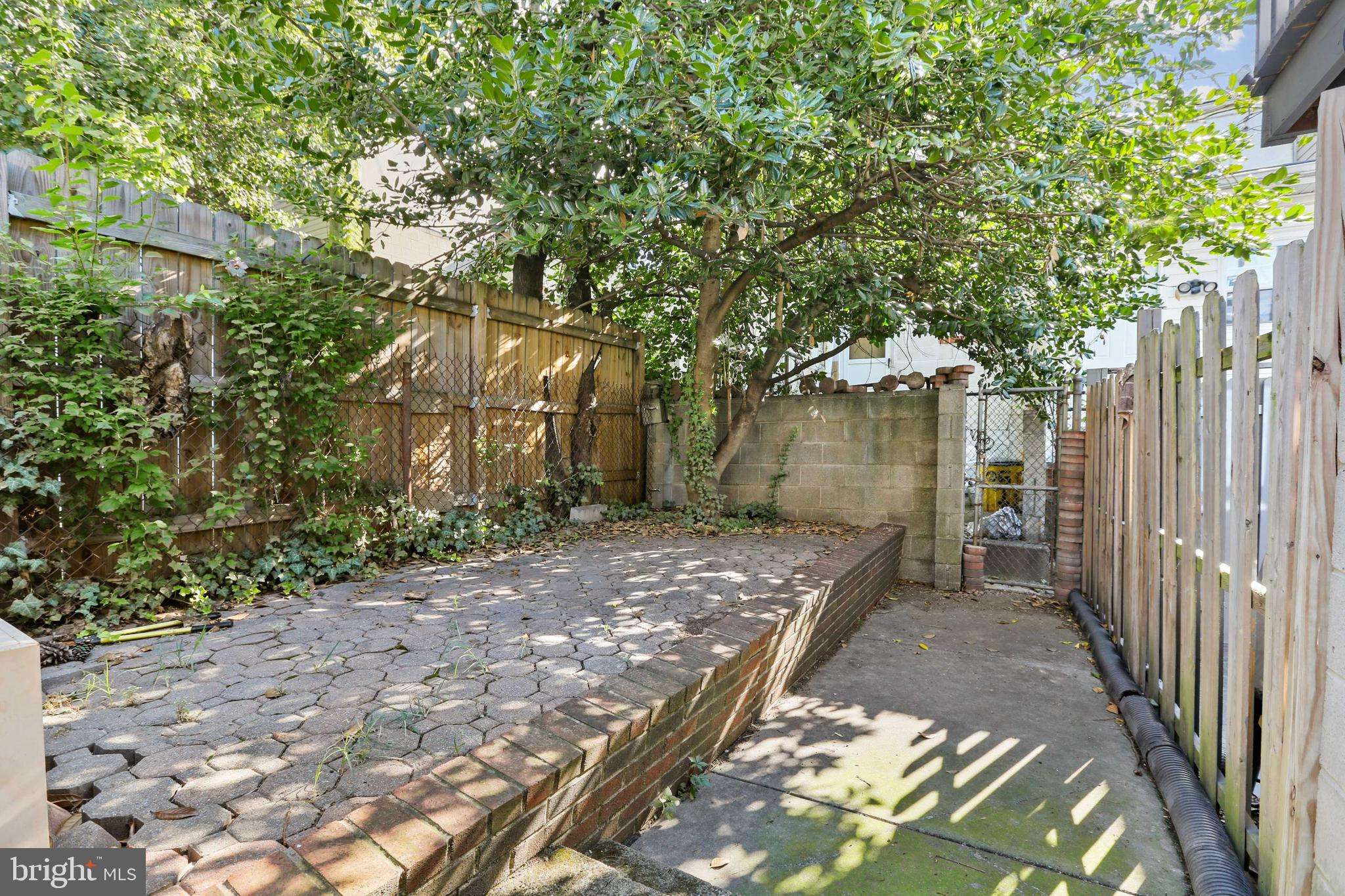 FELLS POINT HISTORIC DISTRICT - Residential