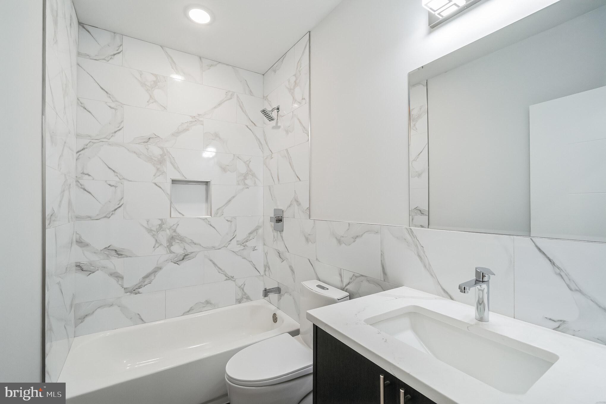 WEST KENSINGTON - Residential Lease