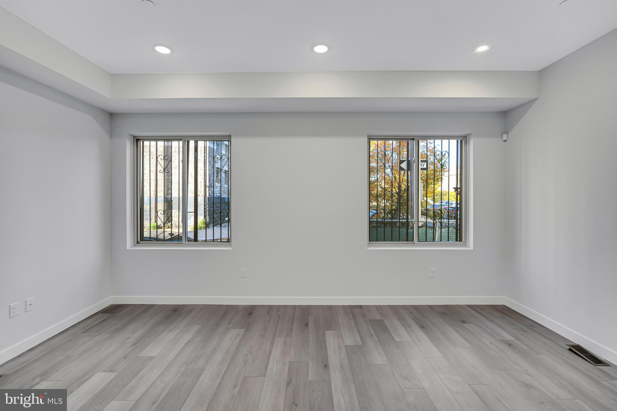 WEST KENSINGTON - Residential Lease