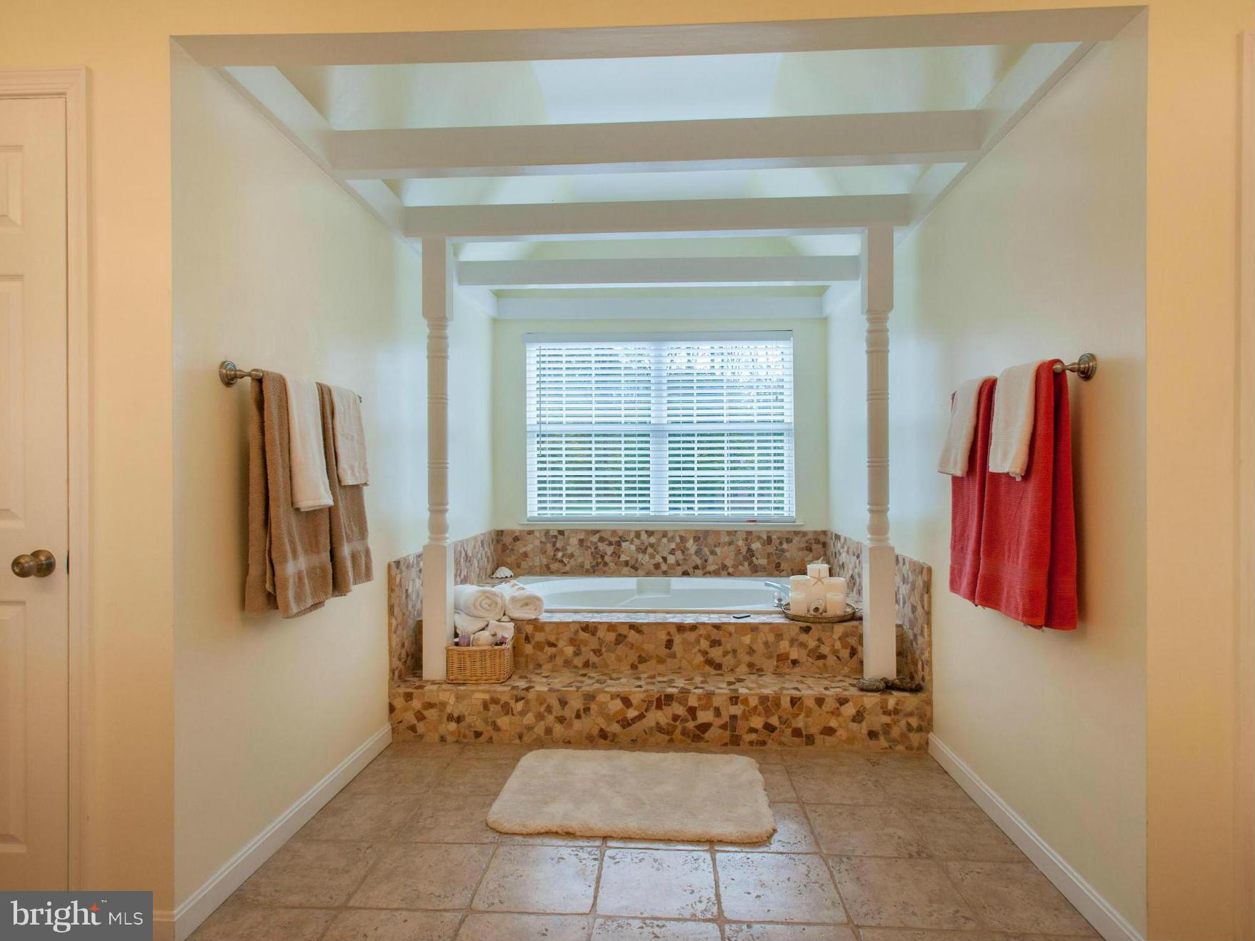 GLEN EDEN - Residential