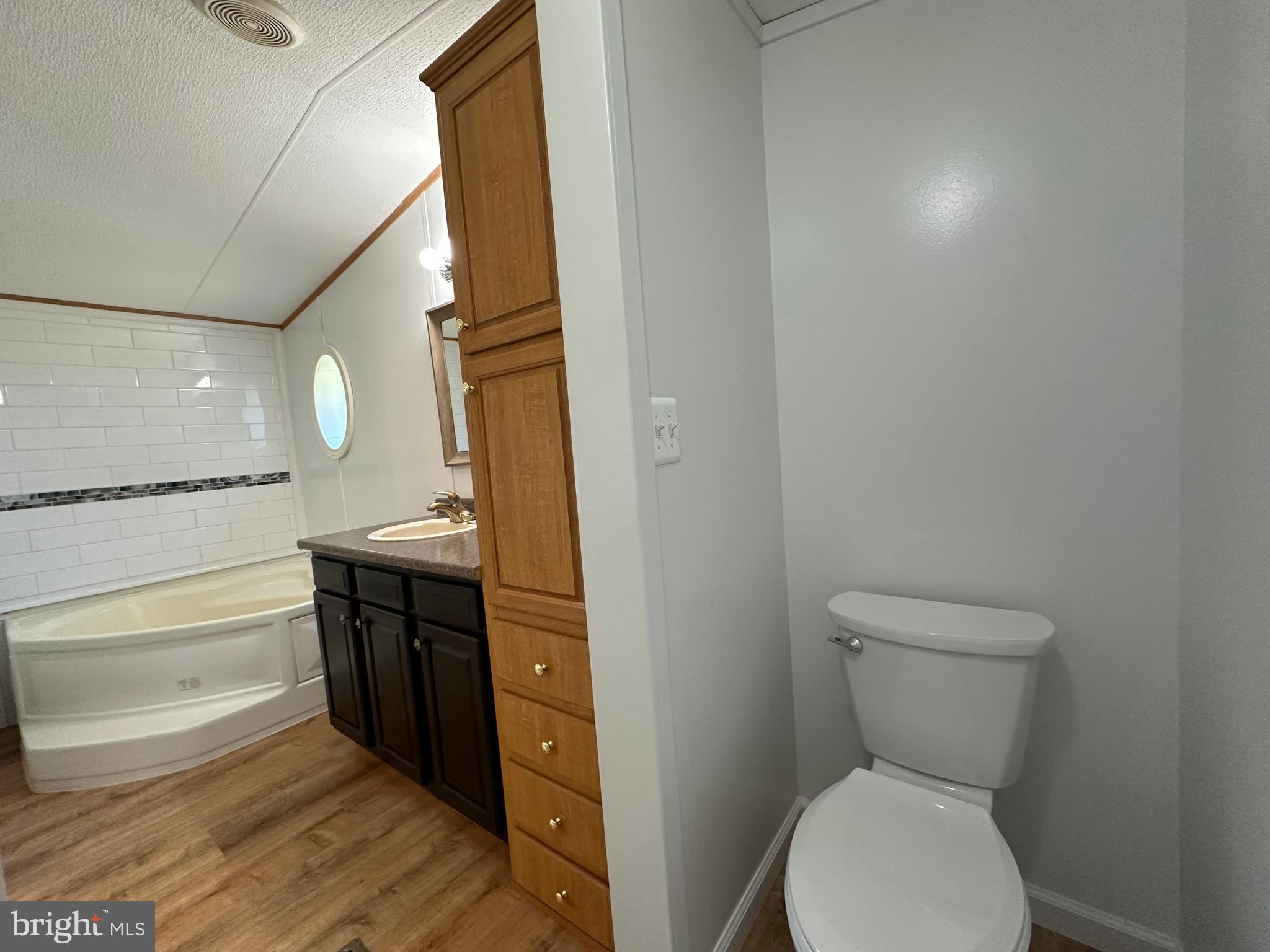 BEECHWOOD - Residential