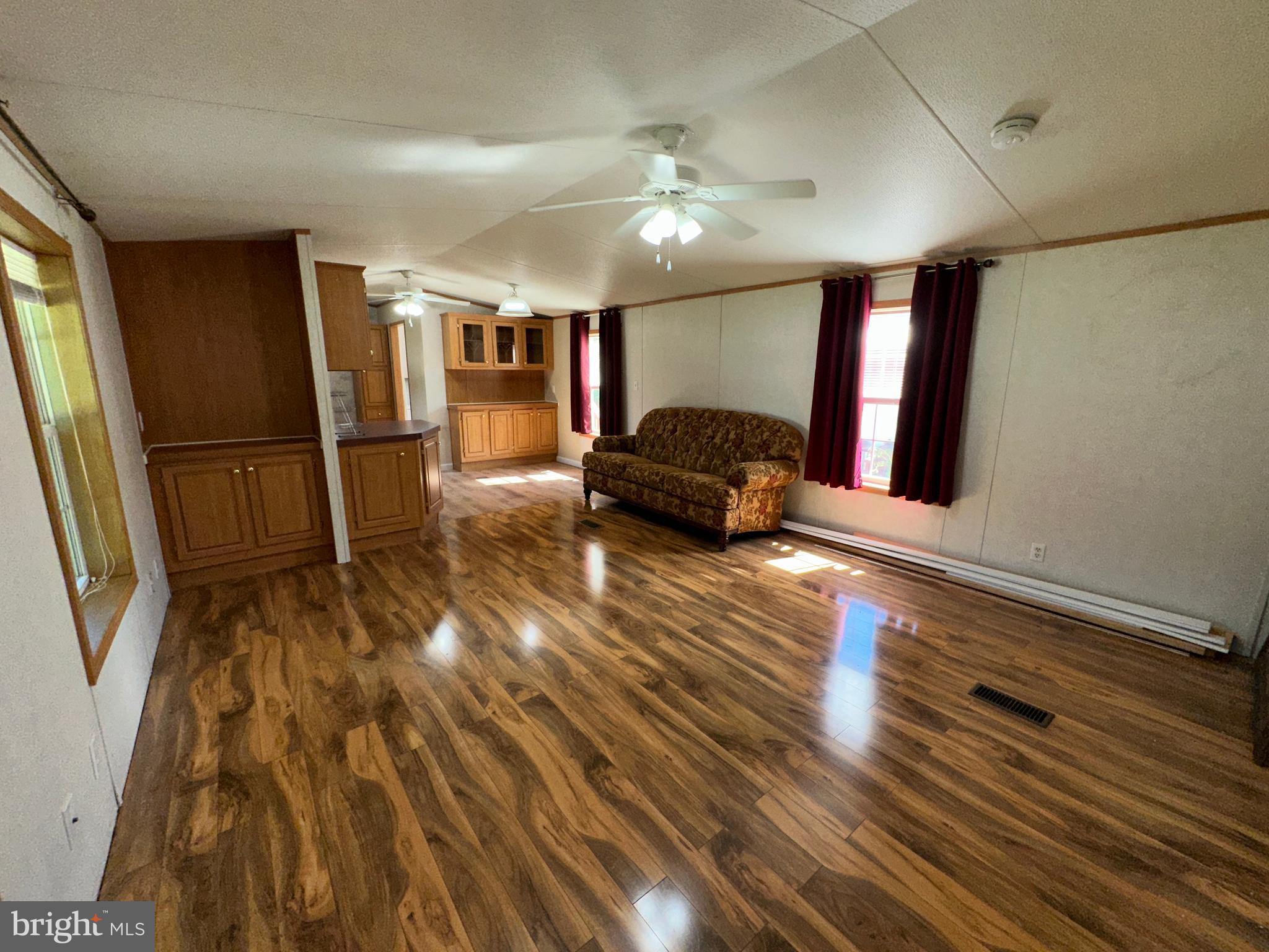 BEECHWOOD - Residential