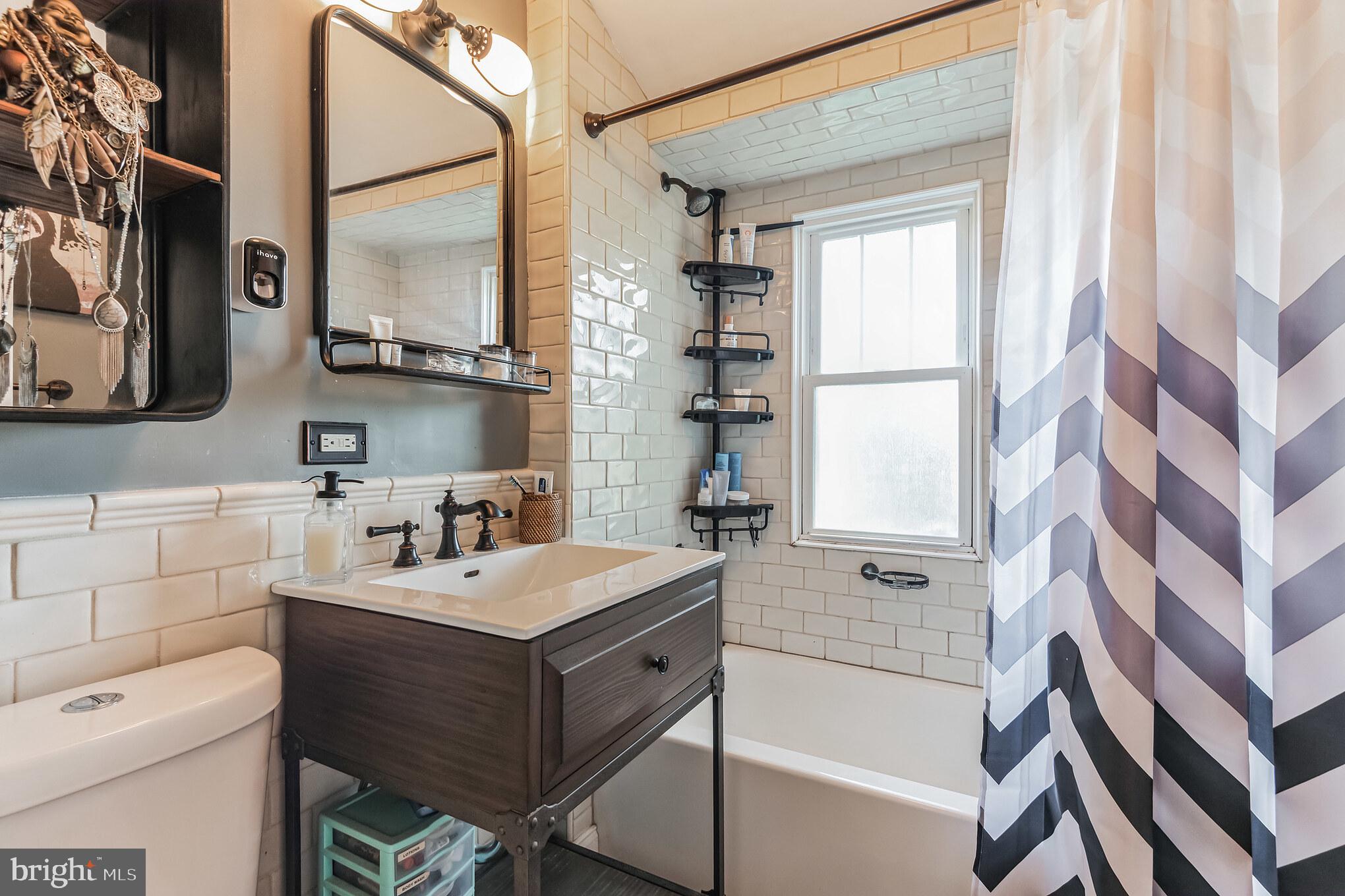 MT ZEPHYR PARK - Residential