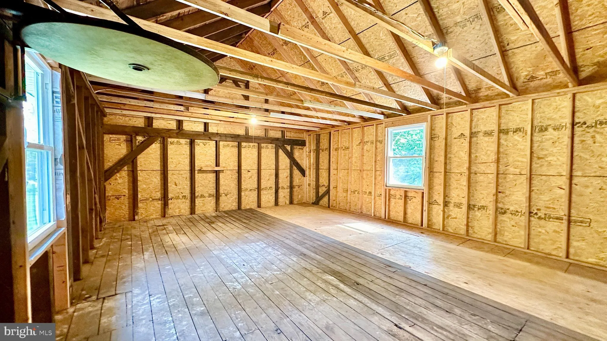 Princeton, New Jersey 08540, United States, 4 Bedrooms Bedrooms, ,3 BathroomsBathrooms,Residential,Pending,58718