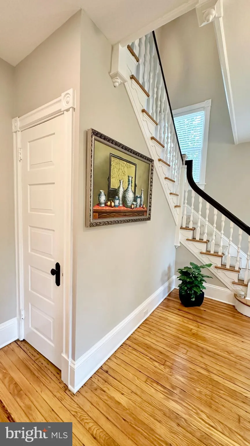 Princeton, New Jersey 08540, United States, 4 Bedrooms Bedrooms, ,3 BathroomsBathrooms,Residential,Pending,58718