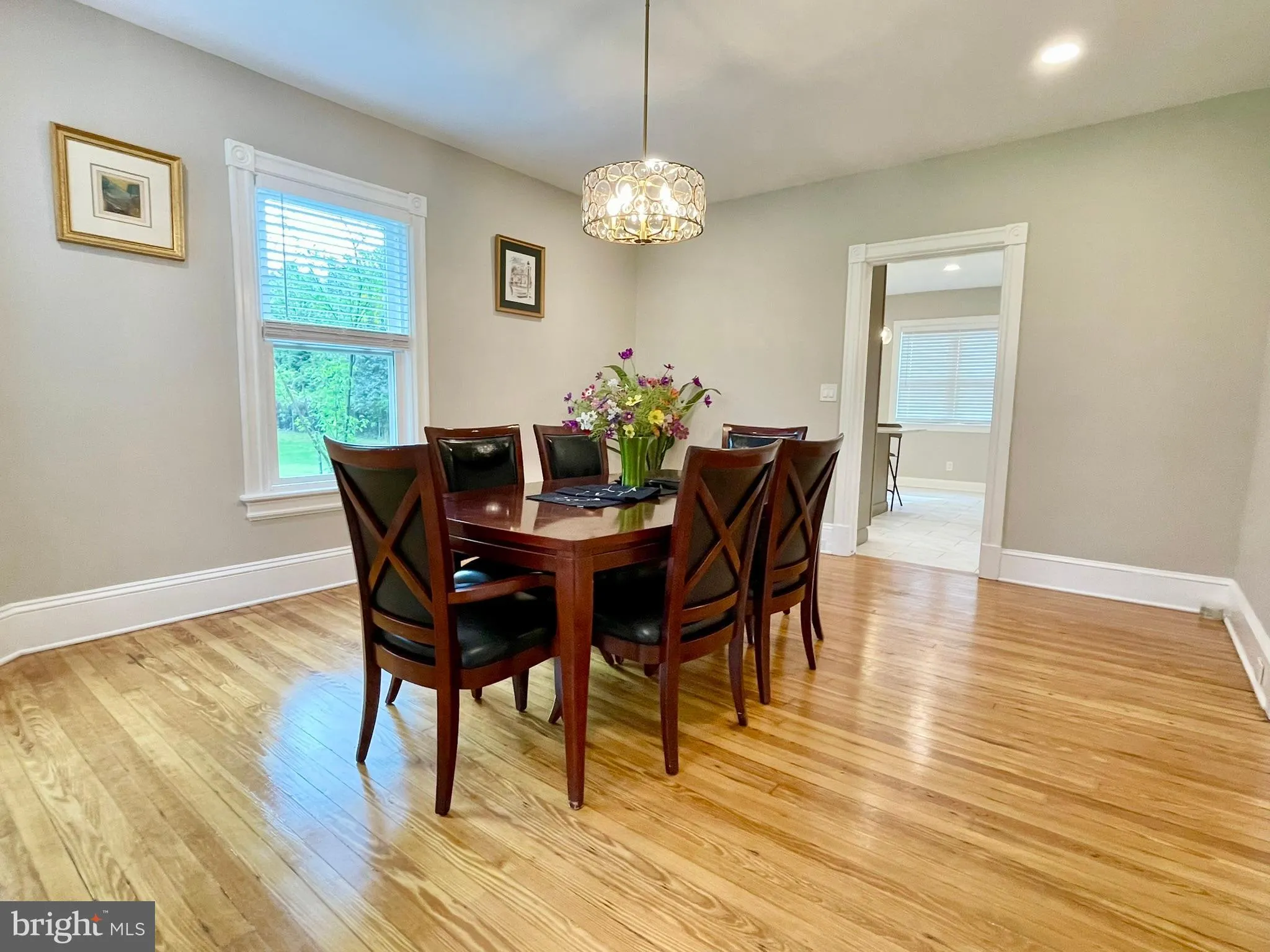 Princeton, New Jersey 08540, United States, 4 Bedrooms Bedrooms, ,3 BathroomsBathrooms,Residential,Pending,58718