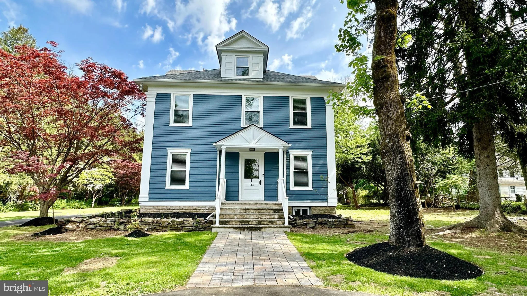 Princeton, New Jersey 08540, United States, 4 Bedrooms Bedrooms, ,3 BathroomsBathrooms,Residential,Pending,58718