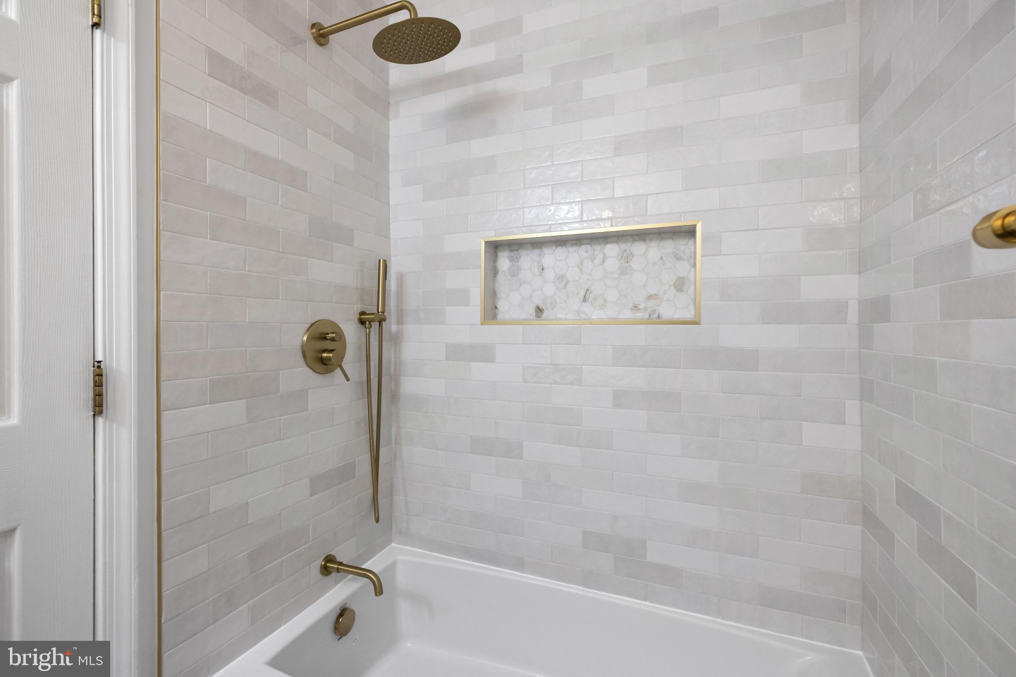 CASCADES - Residential