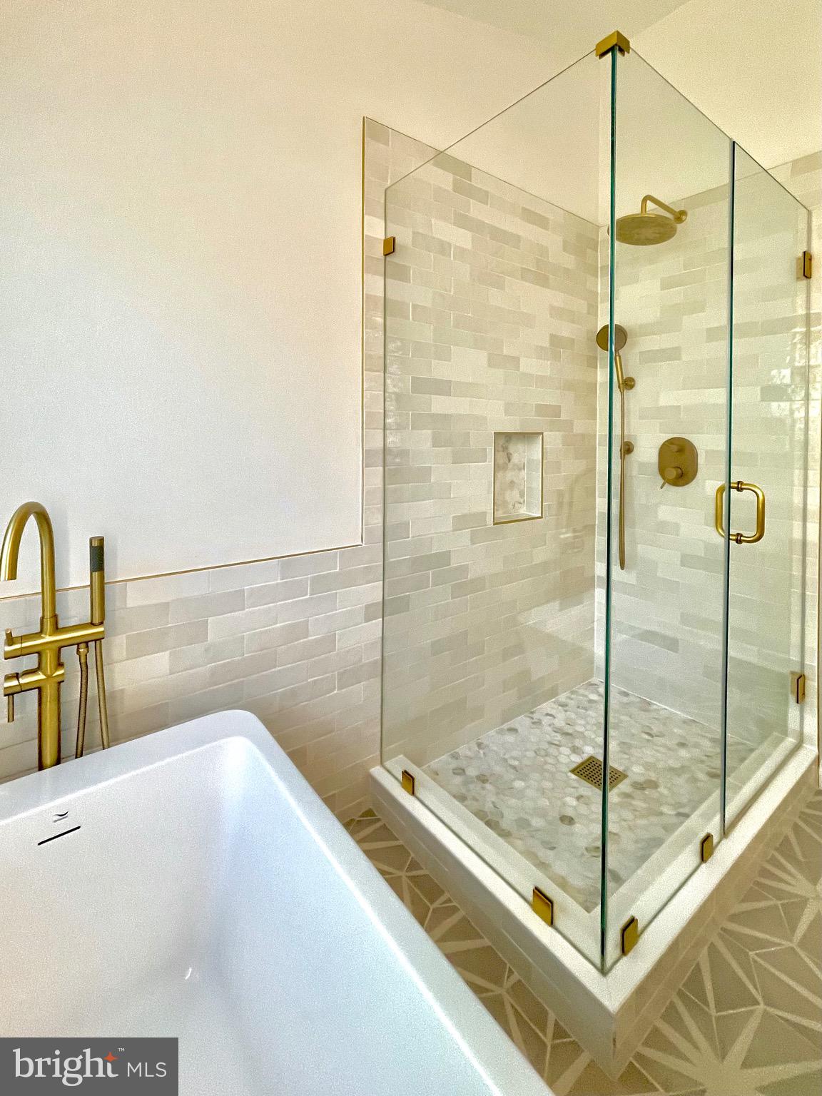 CASCADES - Residential