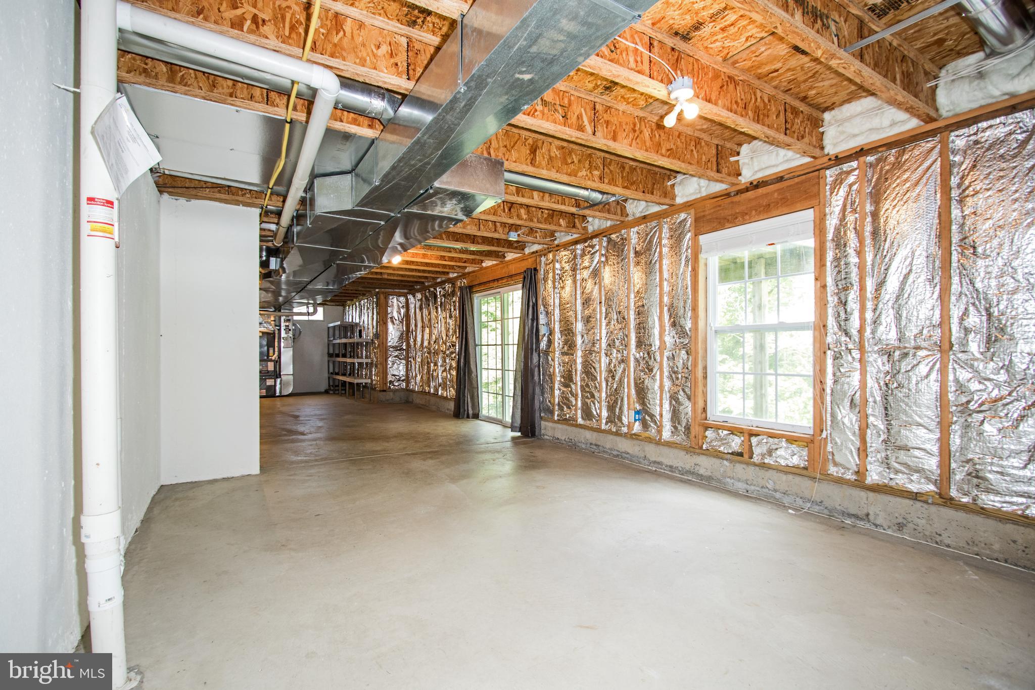 MEADOWBROOK - Residential