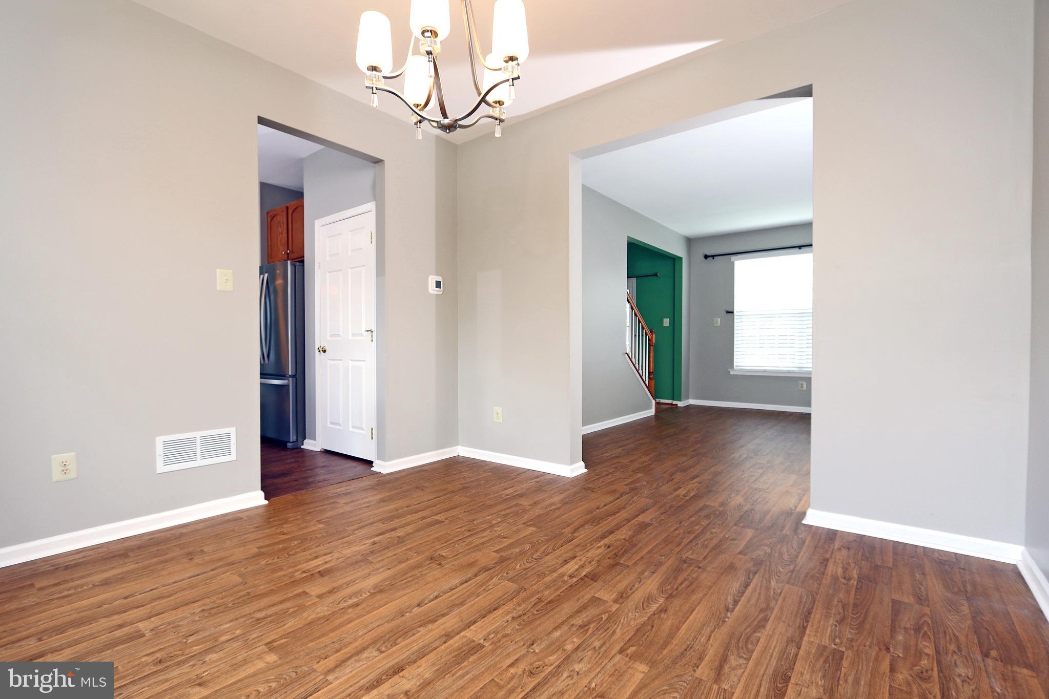 MEADOWBROOK - Residential