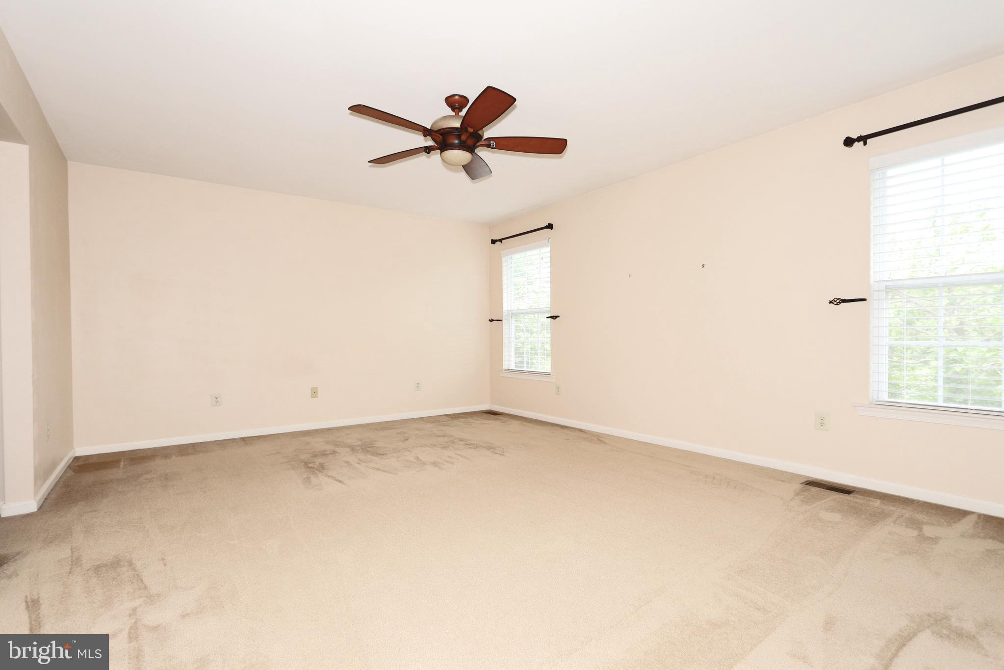 MEADOWBROOK - Residential
