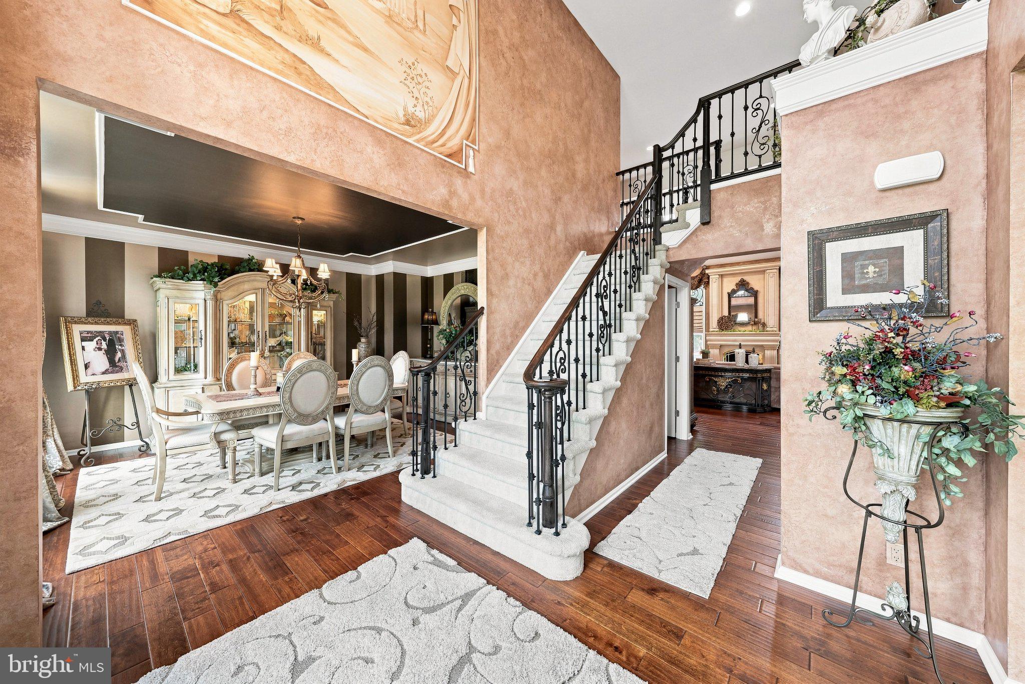36 QUAIL HOLLOW DRIVE