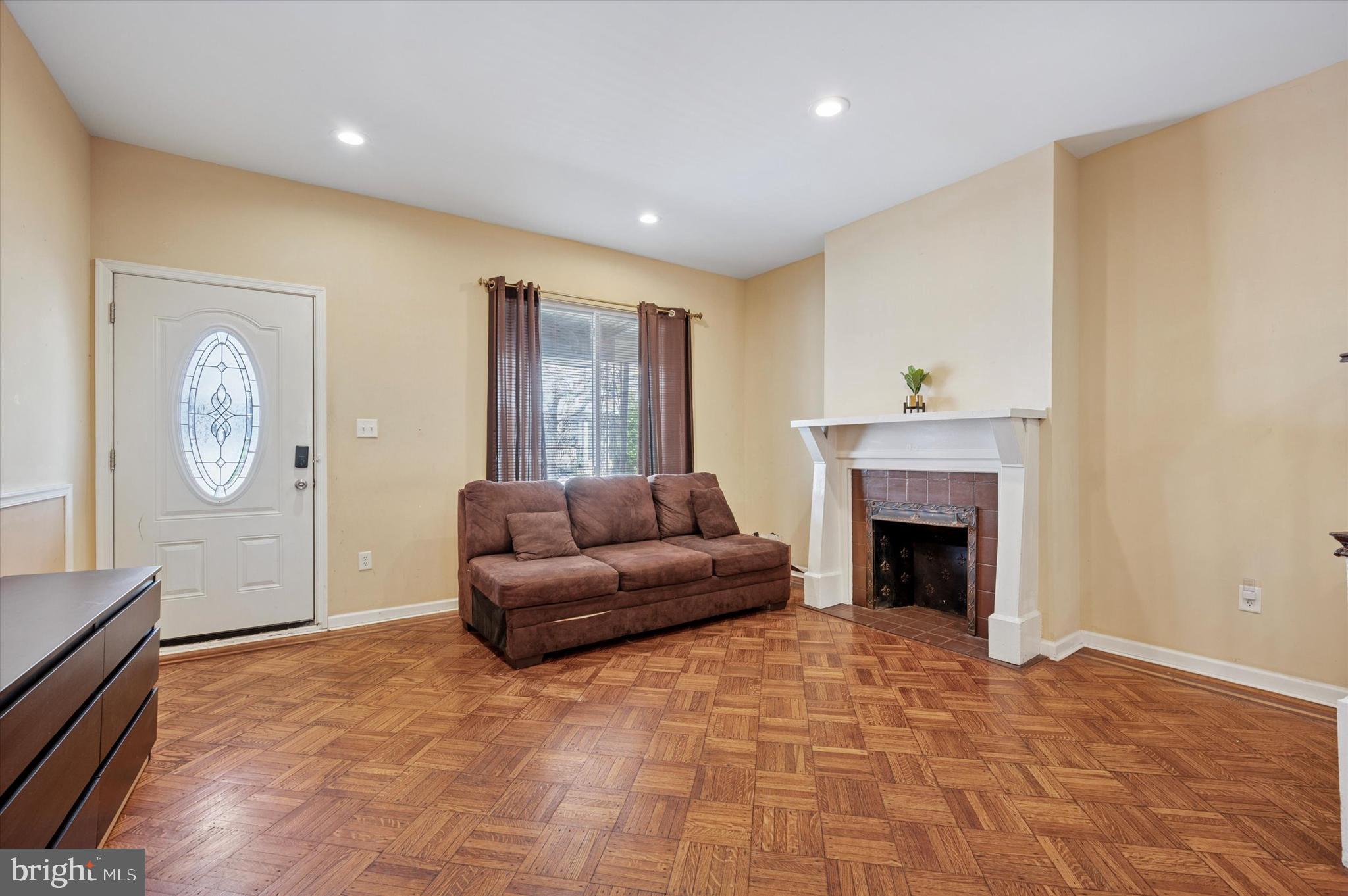 OVERBROOK - Residential