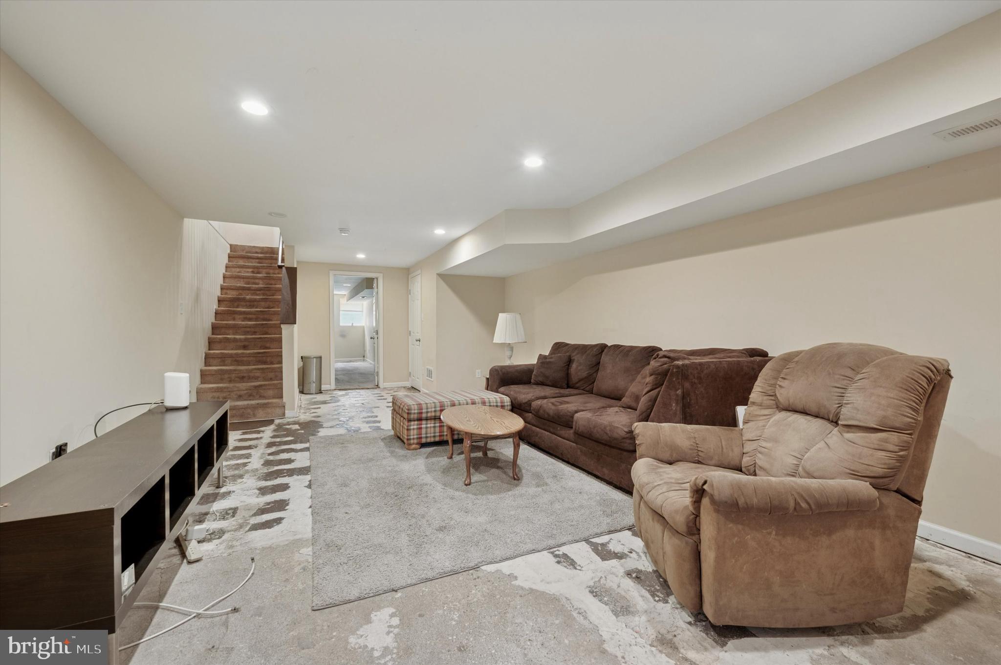 OVERBROOK - Residential