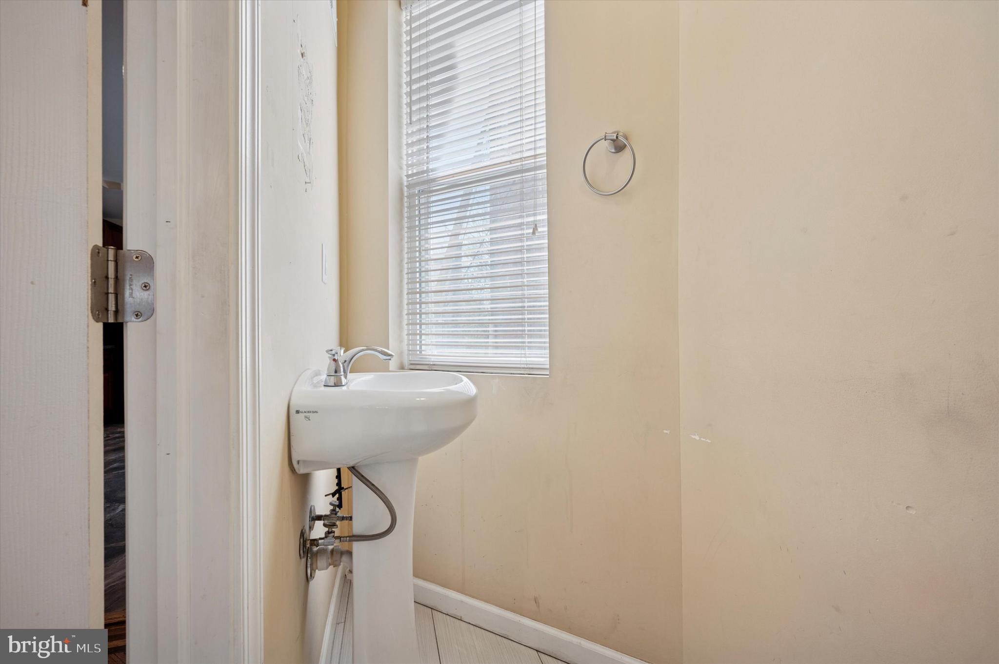 OVERBROOK - Residential