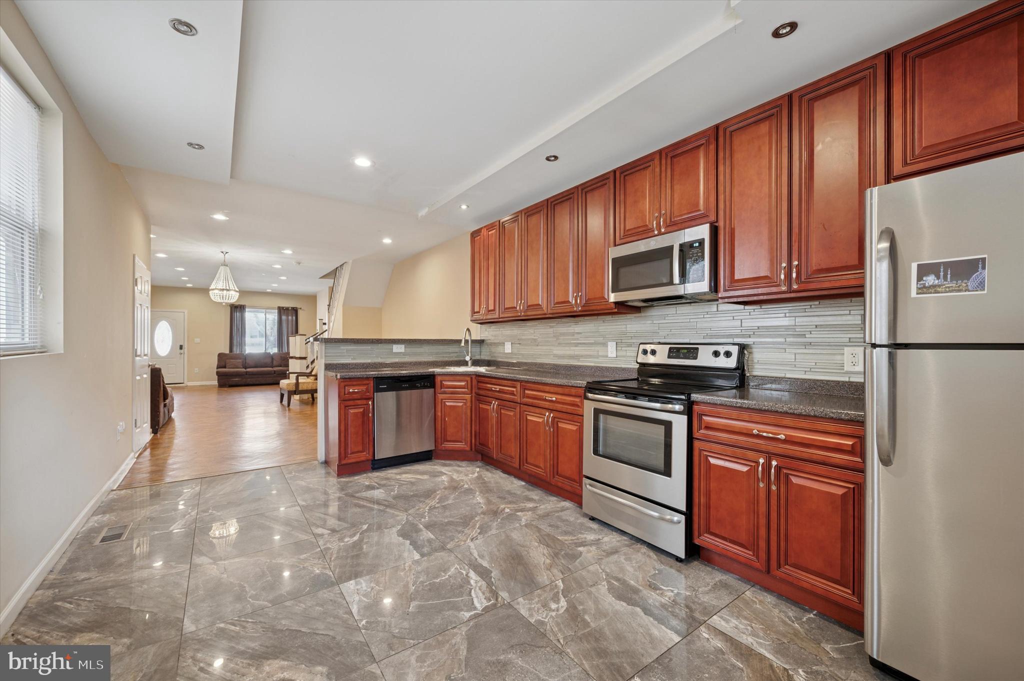 OVERBROOK - Residential