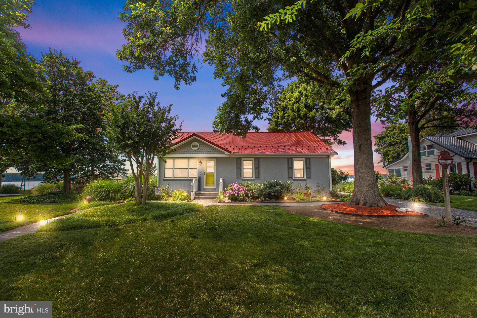 ST CLEMENTS SHORES - Residential