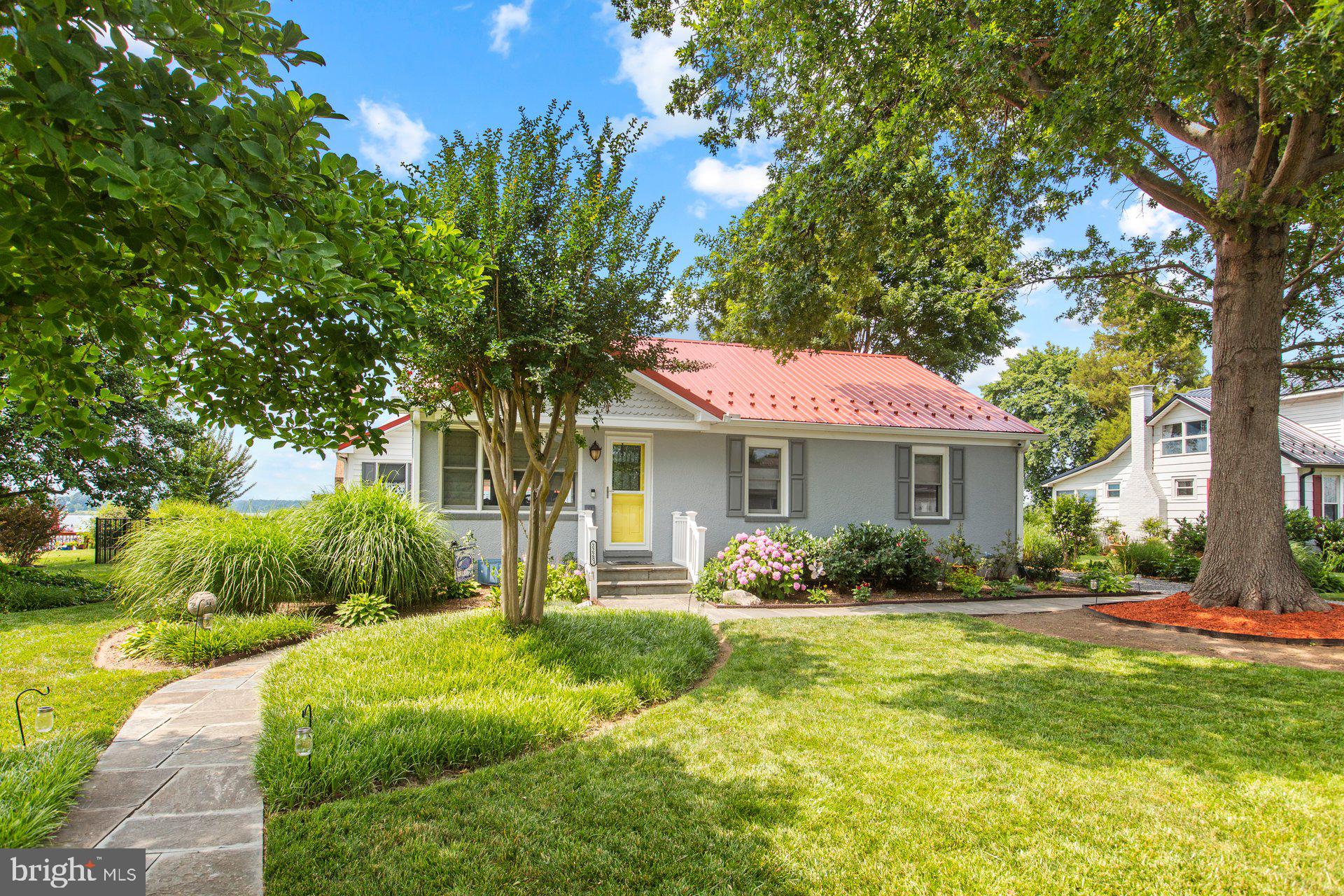 ST CLEMENTS SHORES - Residential