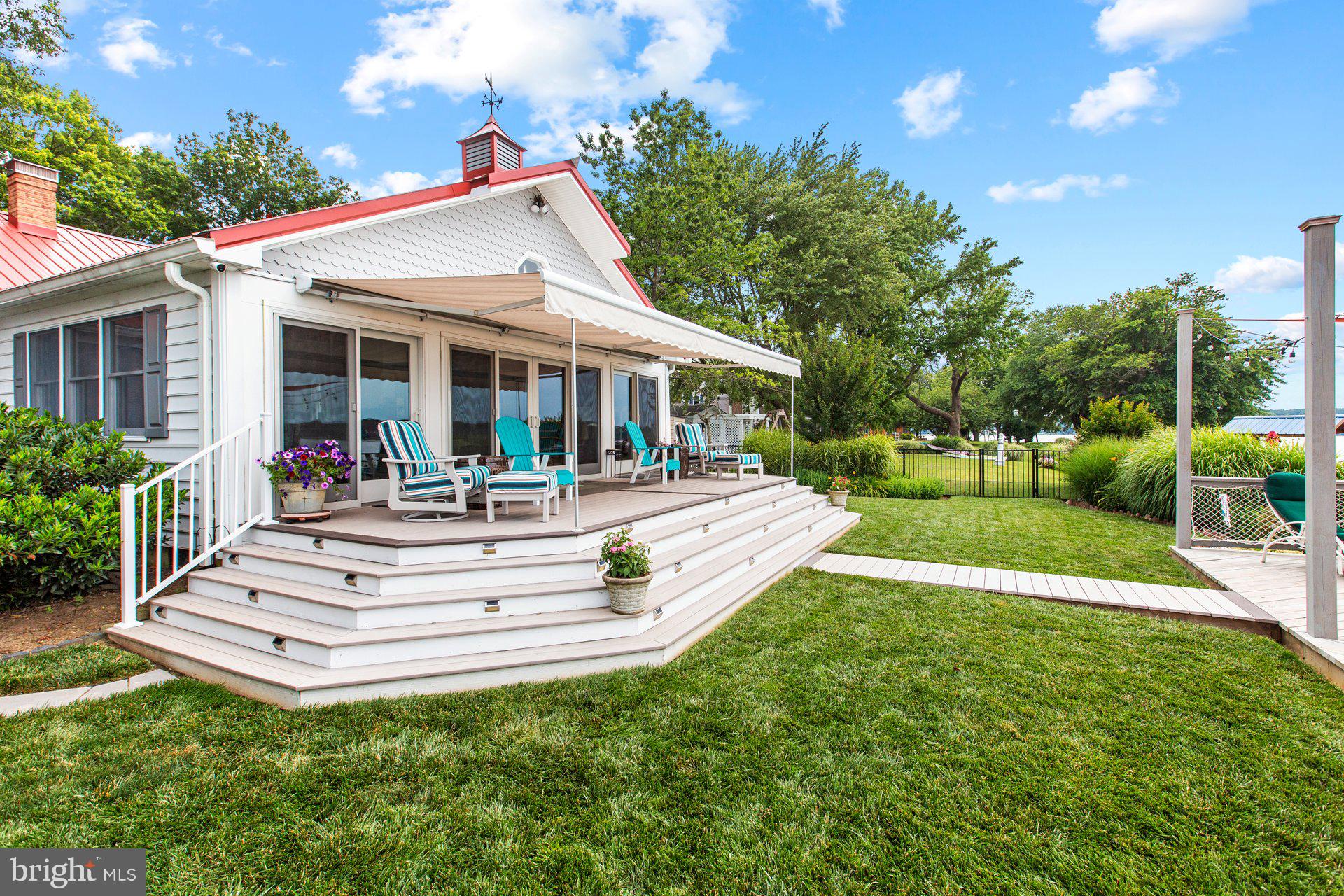 ST CLEMENTS SHORES - Residential