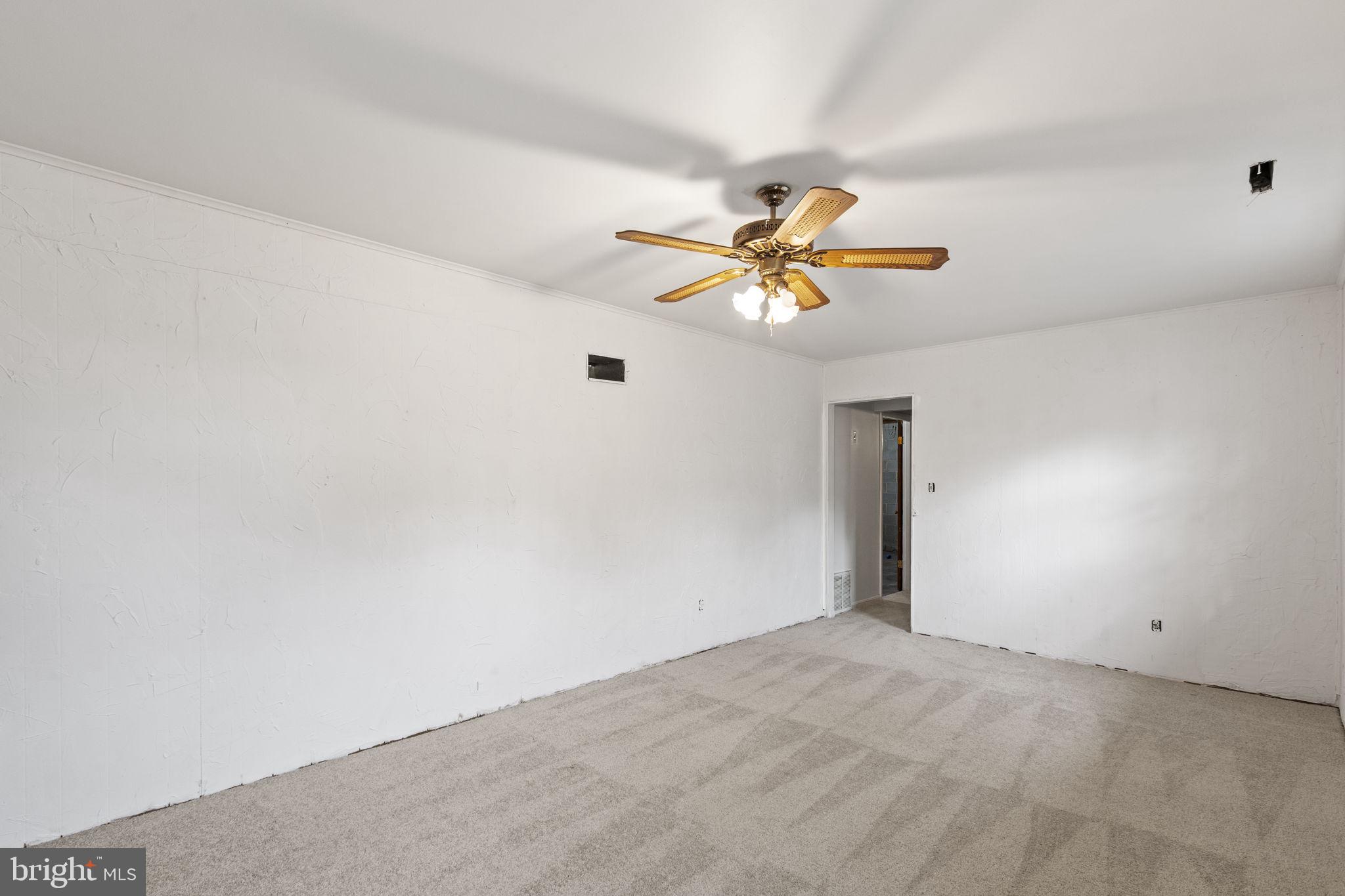 ESSEX SOUTH - Residential