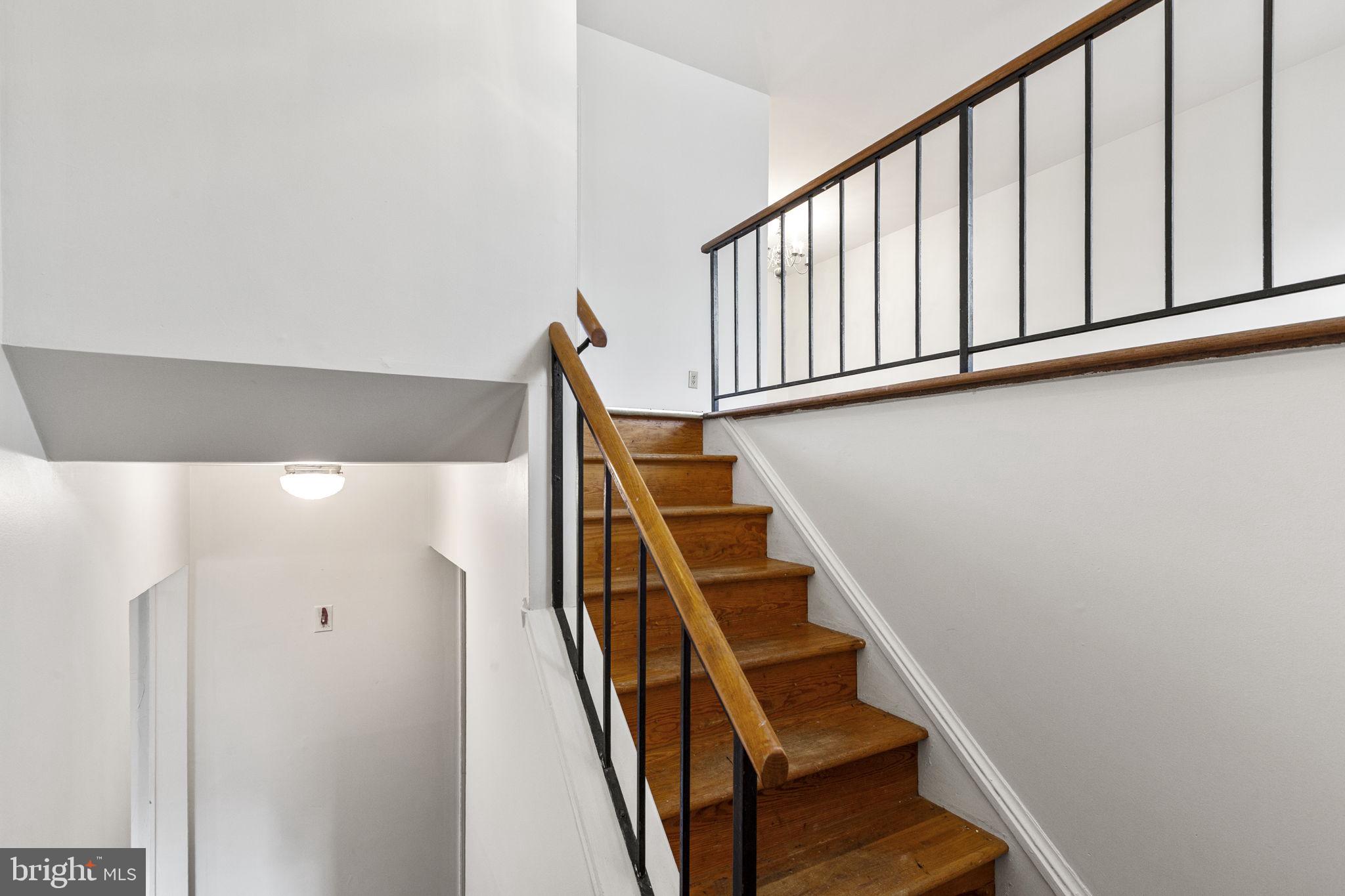 ESSEX SOUTH - Residential