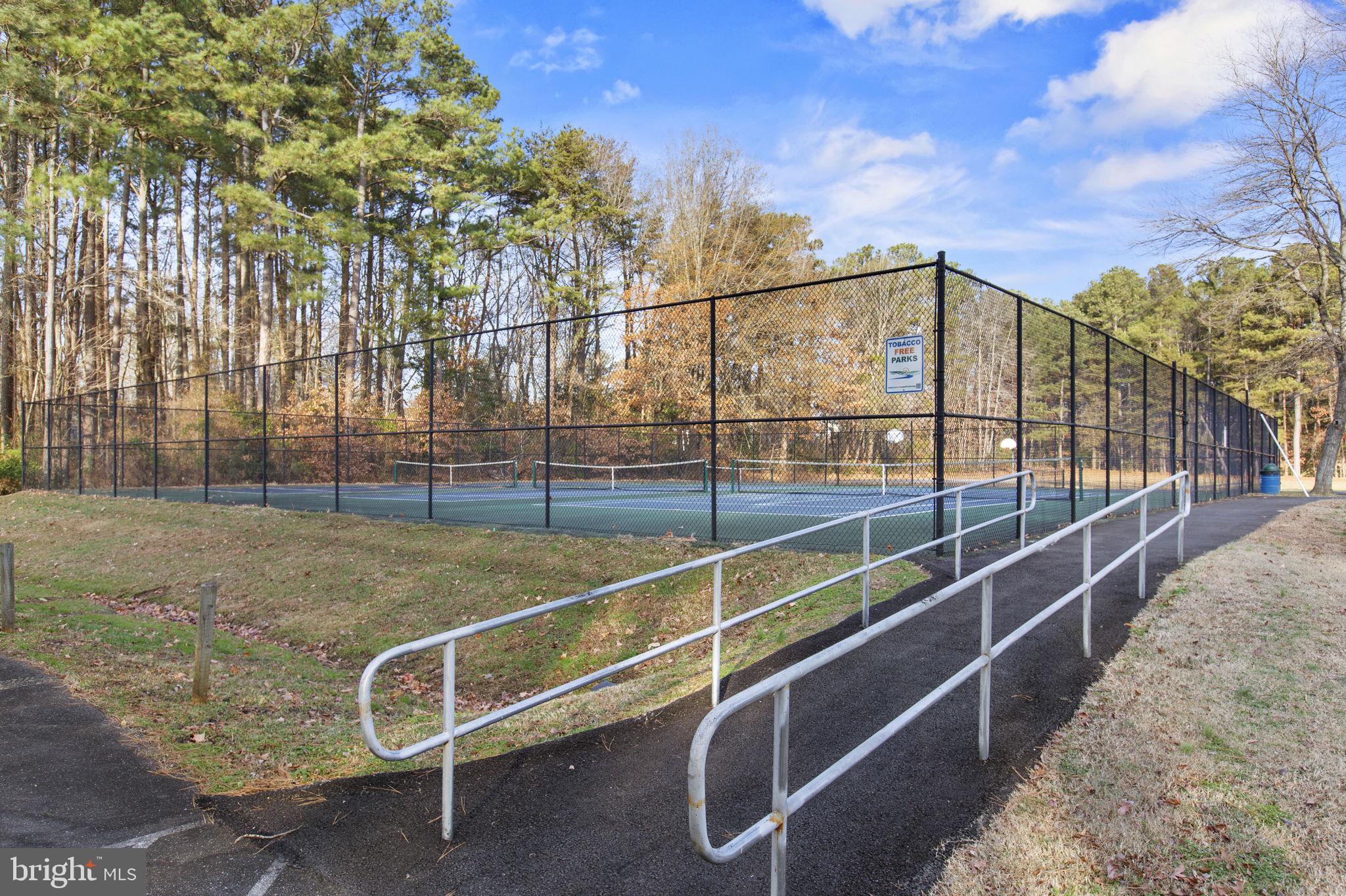 ESSEX SOUTH - Residential