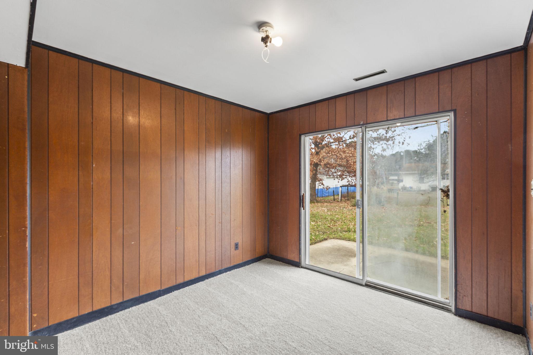 ESSEX SOUTH - Residential