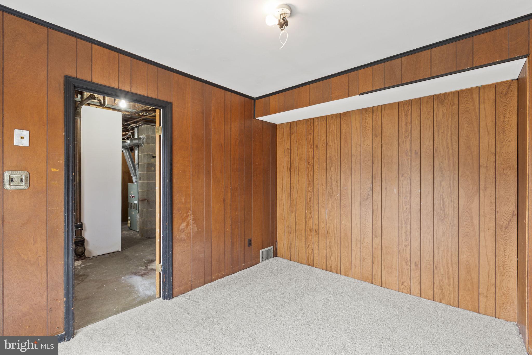 ESSEX SOUTH - Residential