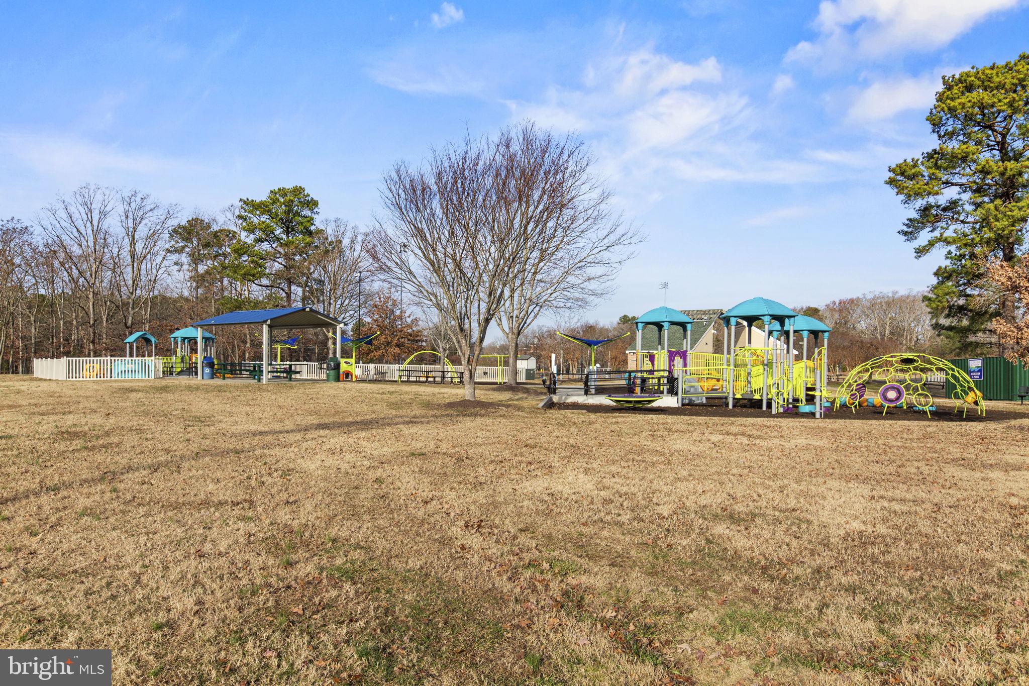 ESSEX SOUTH - Residential