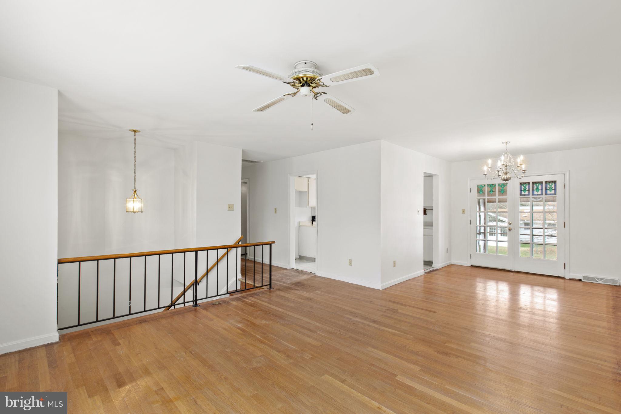 ESSEX SOUTH - Residential