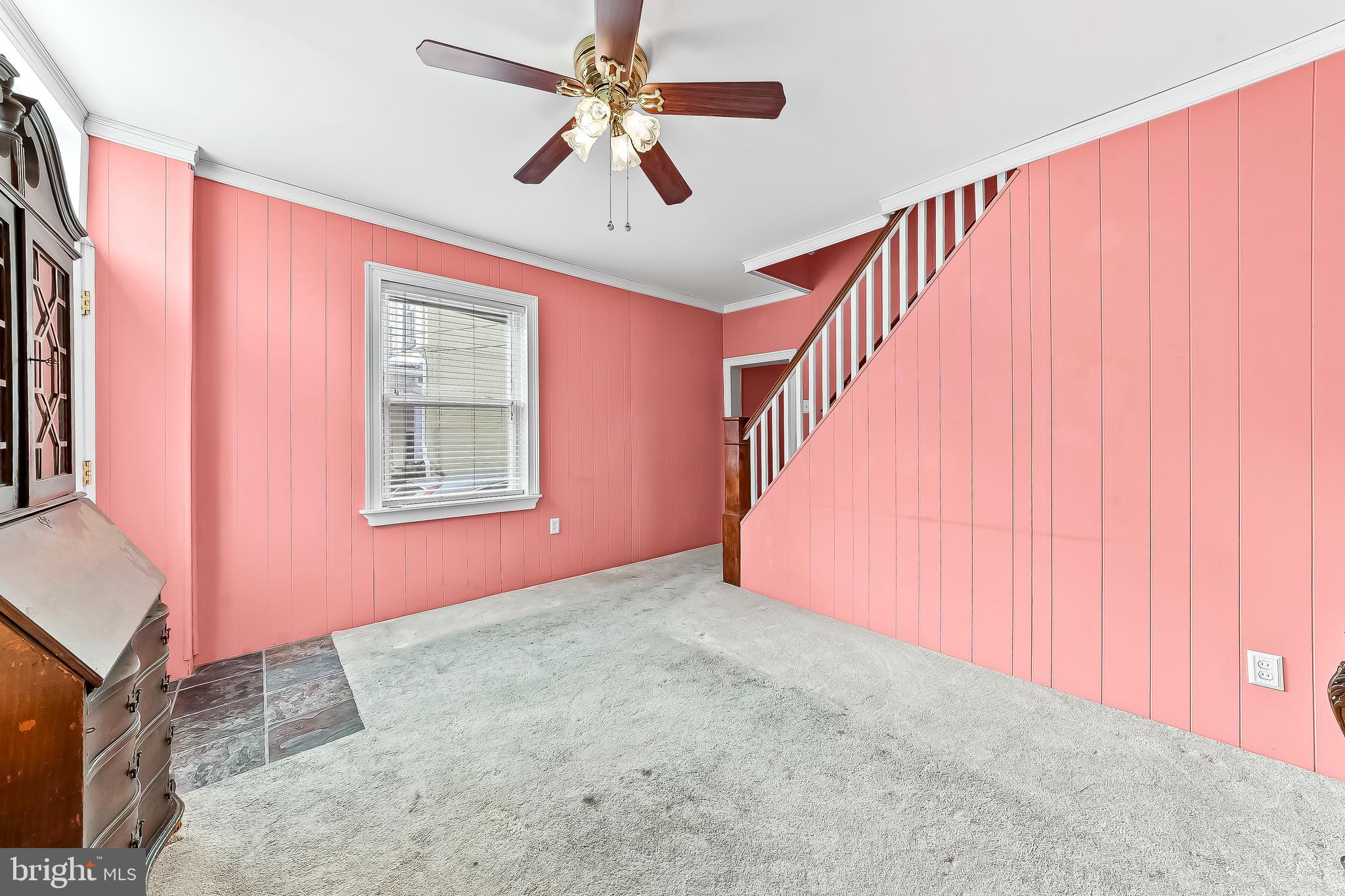 EAST FALLS - Residential