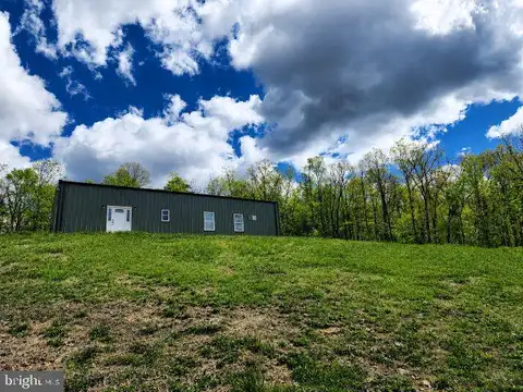 MLS: WVMI2004368
