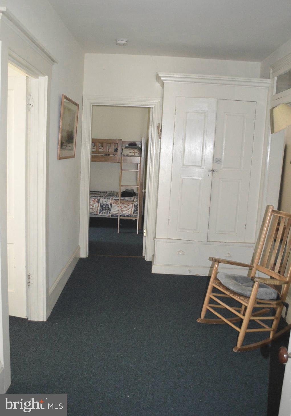 POOLESVILLE OUTSIDE - Residential