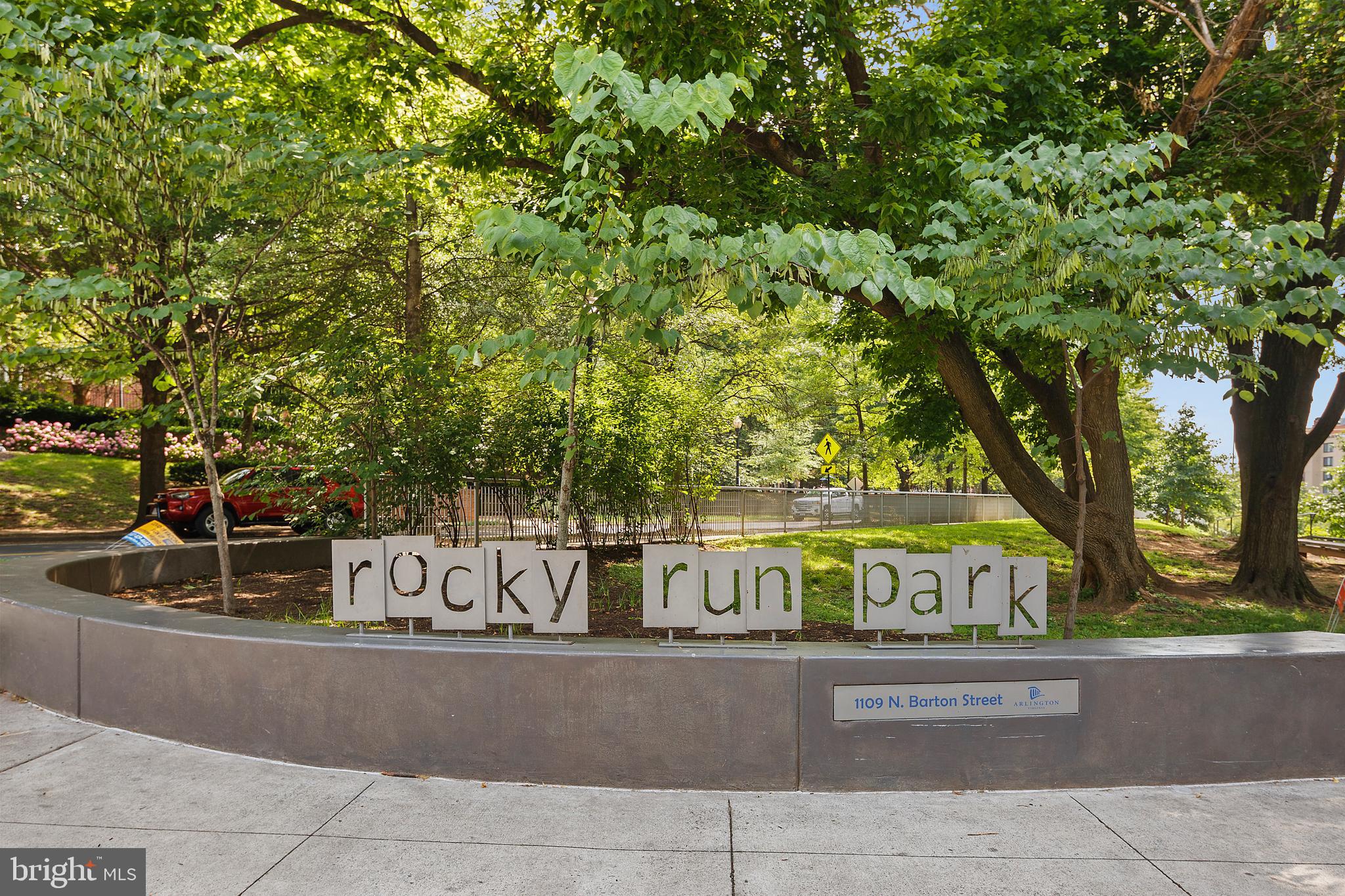 THE WILLIAMSBURG - Residential