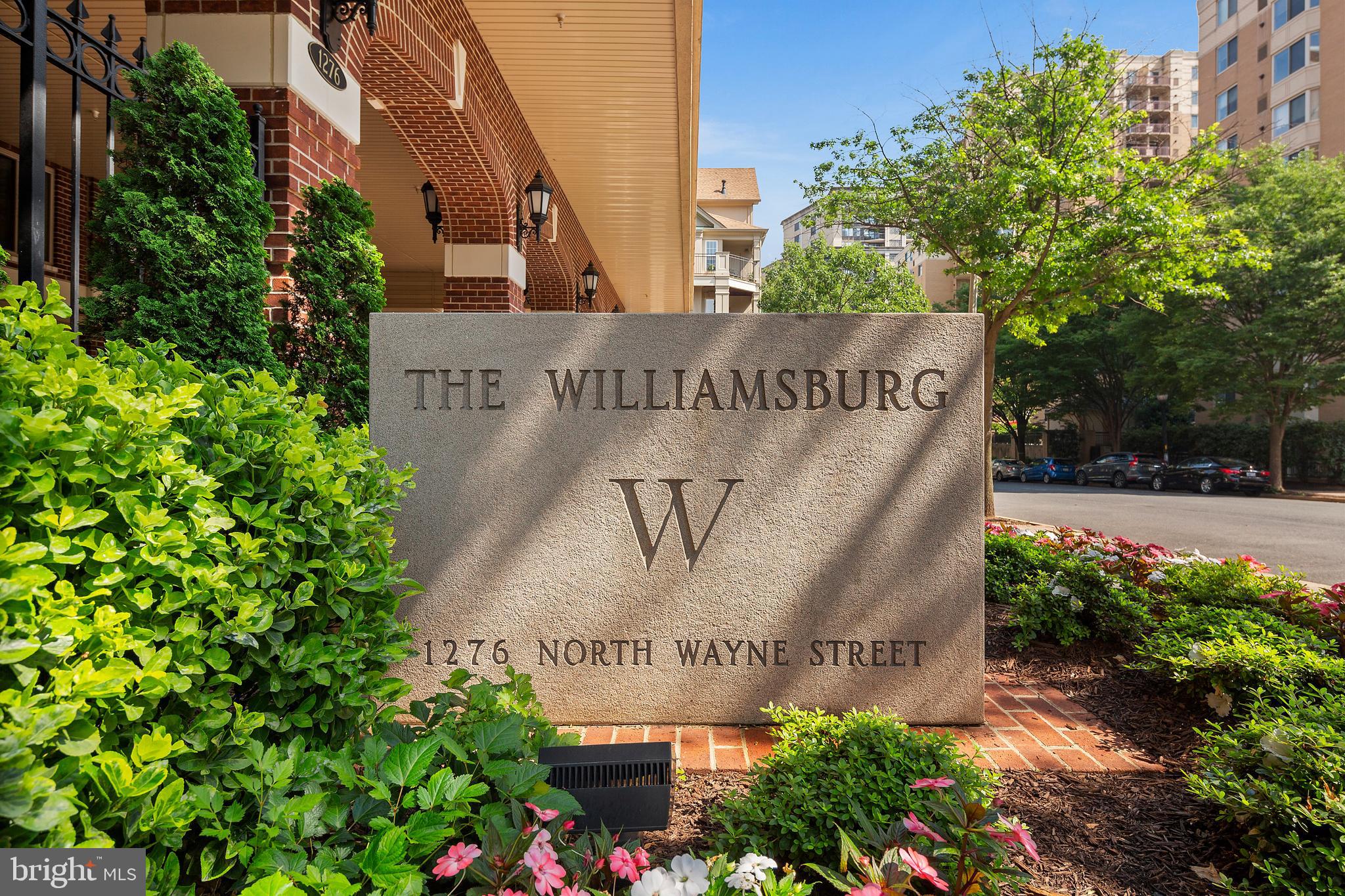 THE WILLIAMSBURG - Residential