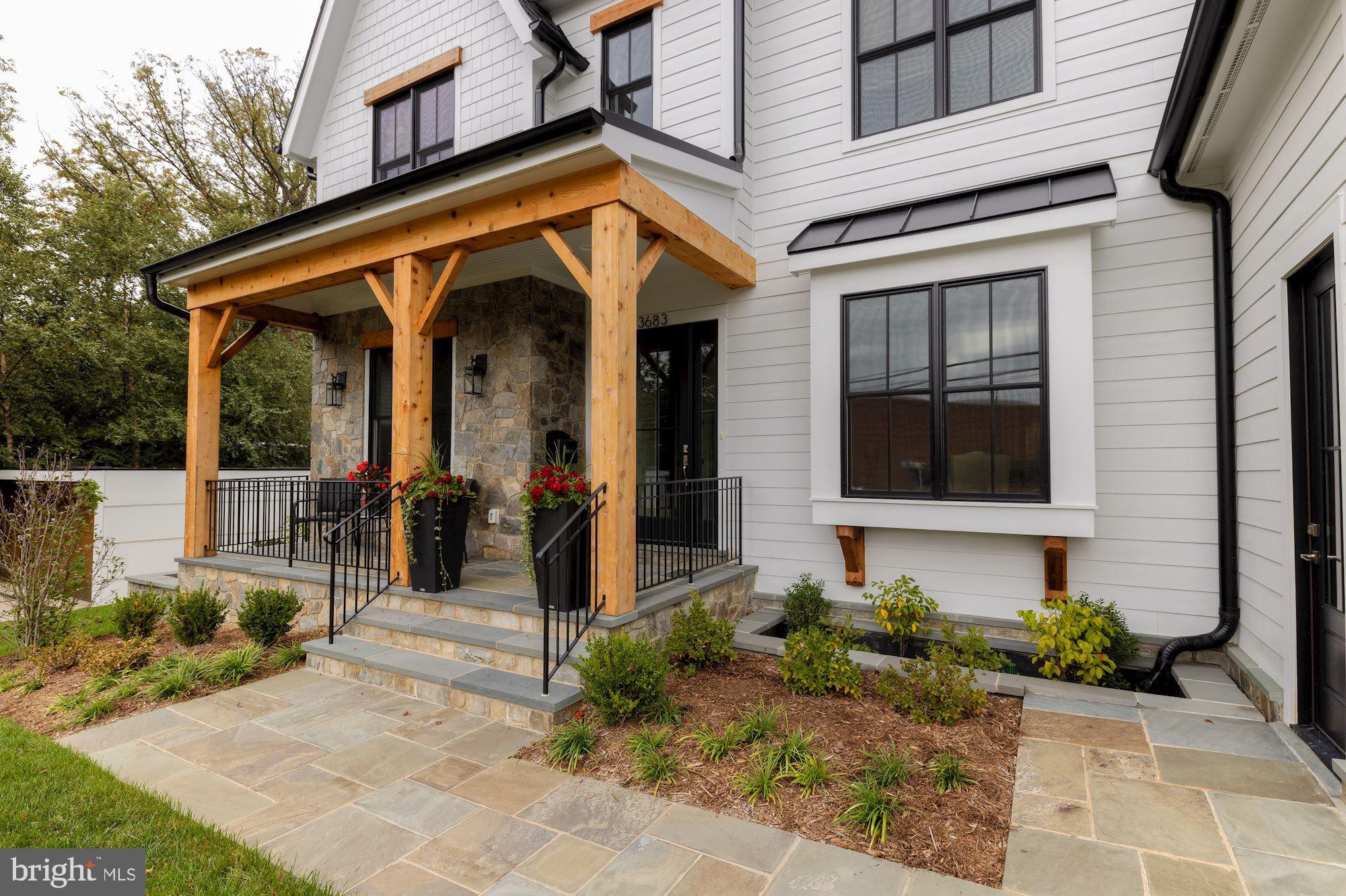 WOODLAND ACRES - Residential